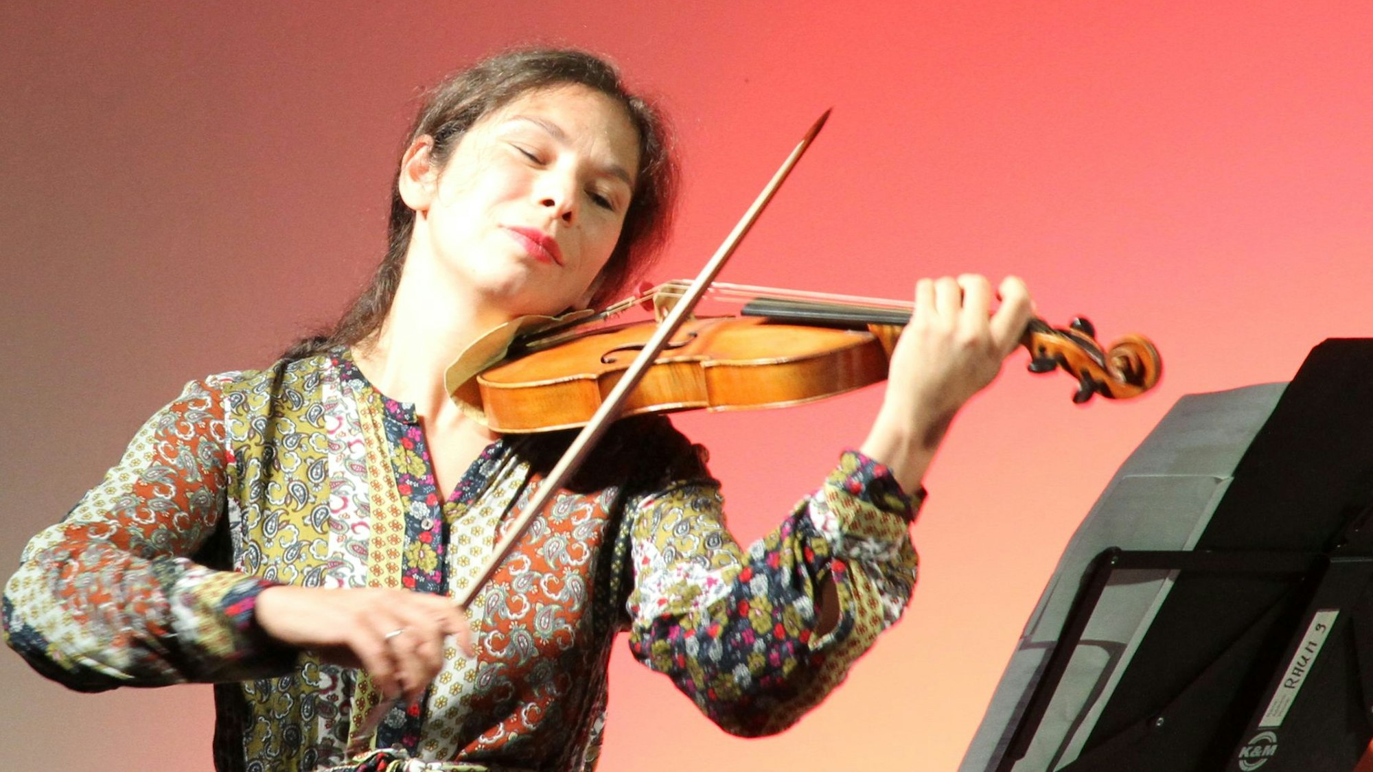 Saitenfeuer, Konzert im Kunsthaus Troisdorf mit Anna Dmitrieva (Violine)
