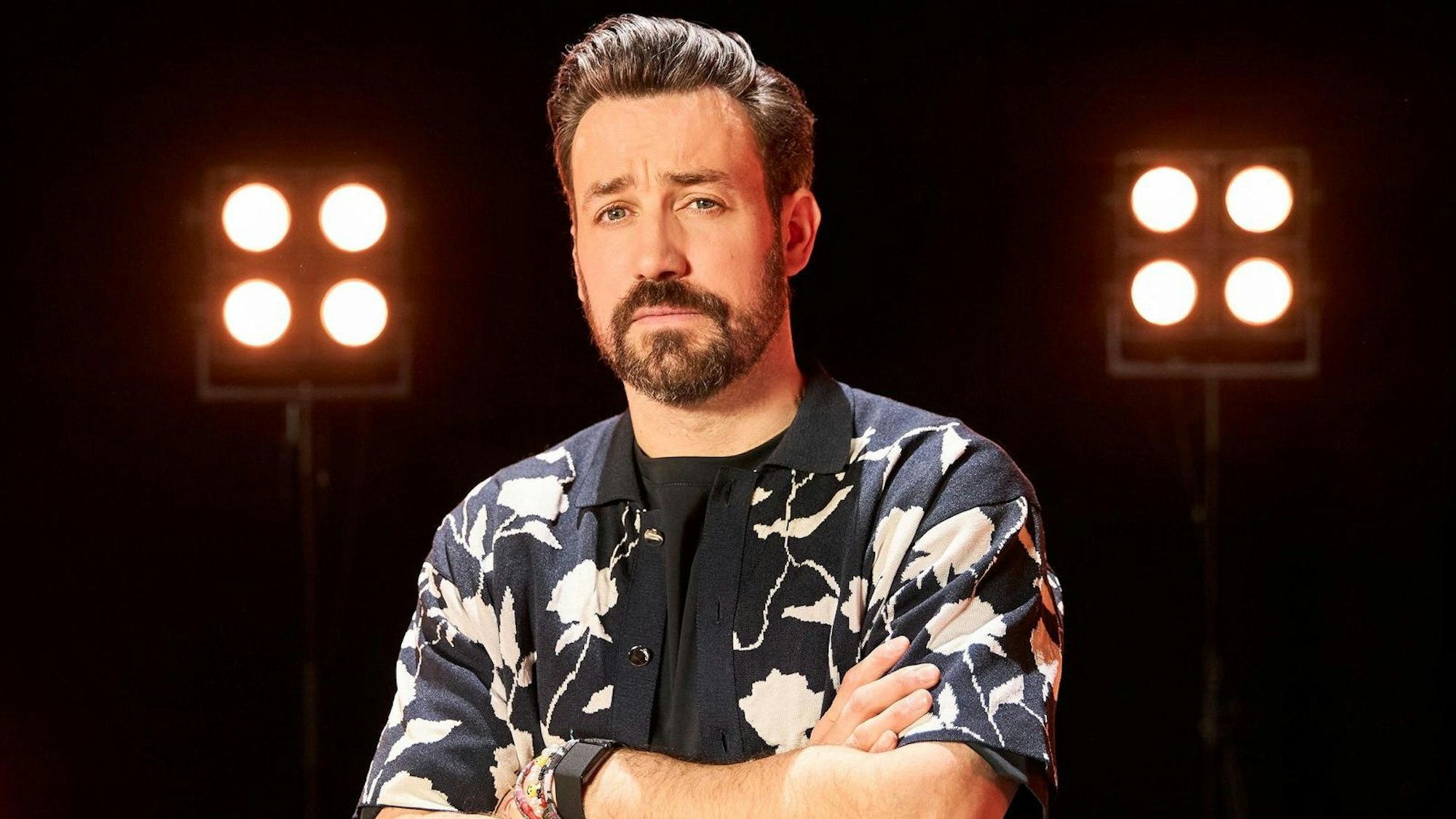 Jan Köppen (Bild) tritt in der RTL-Show
„Drei gegen Einen - Die Show der Champions“
die Nachfolge von Elton an. (Bild: RTL / Jörn Strojny)