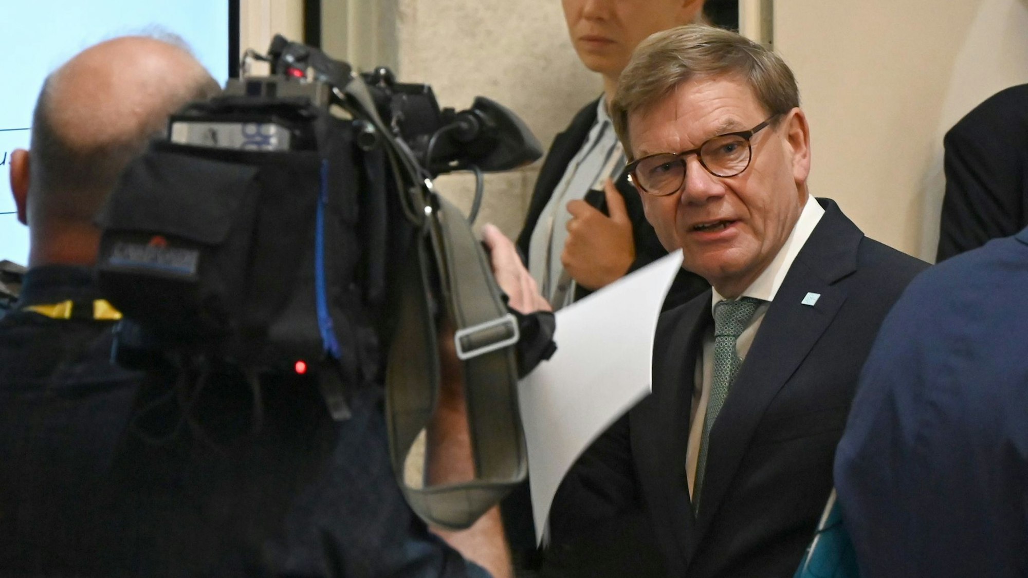 Außenminister Johann Wadephul hält den Kommissionsvorschlag nicht für sinnvoll.