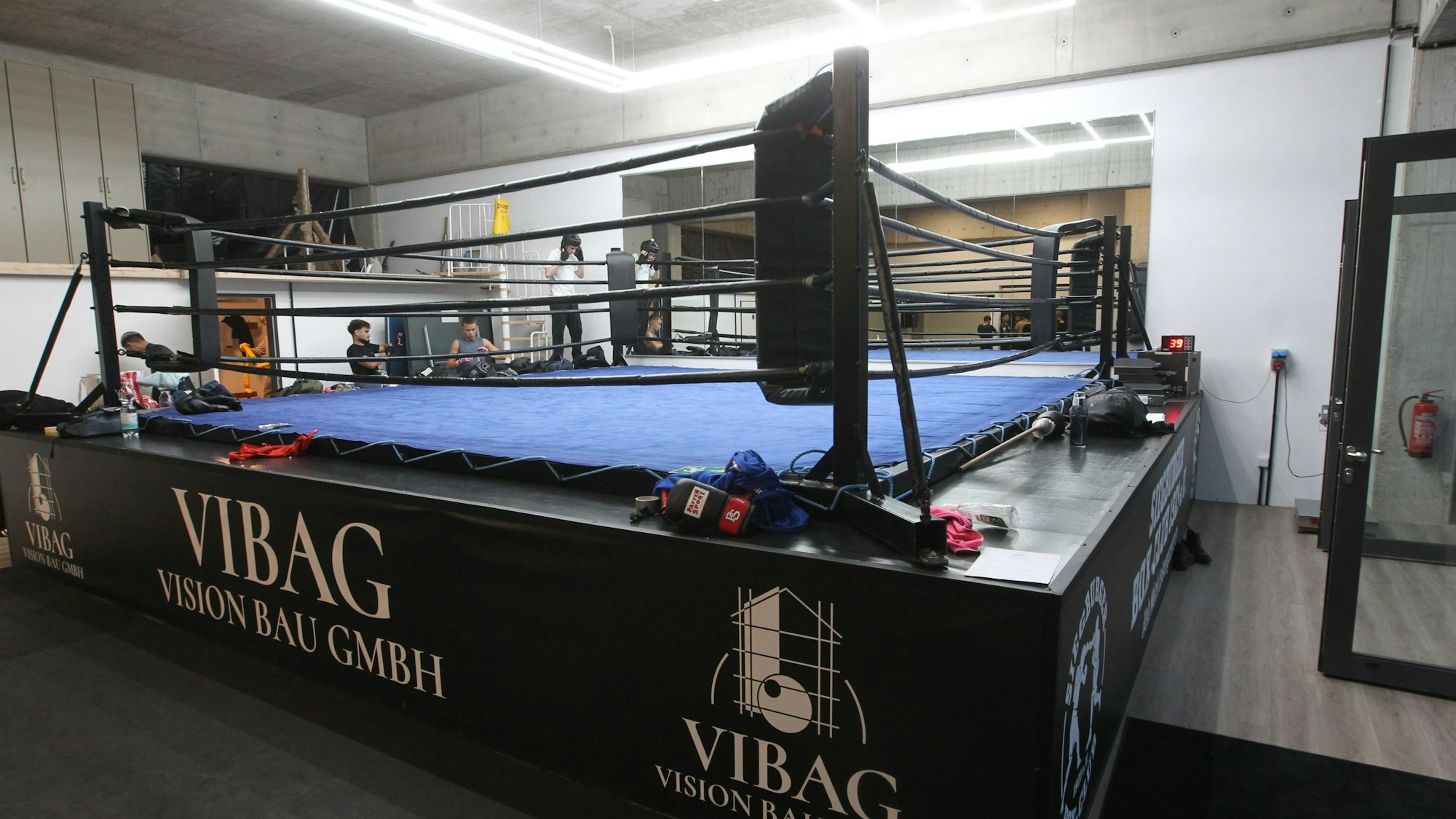 Selbst am Hochring gibt es Spiegel.