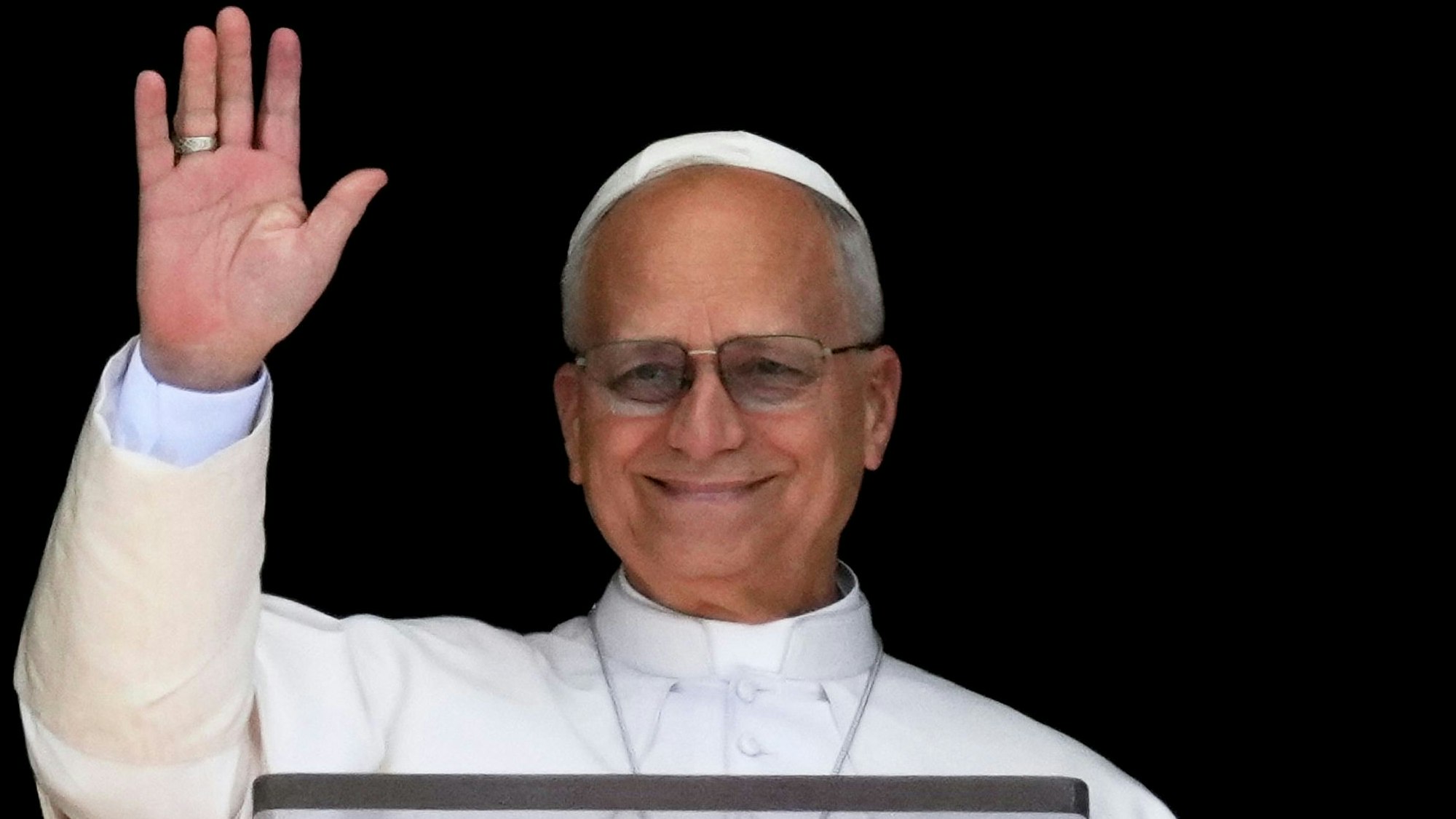 Papst Leo XIV. erteilt seinen Segen