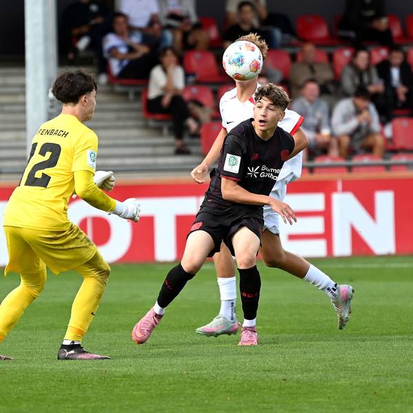 30.08.2025, Fiussball-U17-Bayer 04-Offenbach
rechts: Simone Cannizzaro (Bayer)
Foto: Uli Herhaus