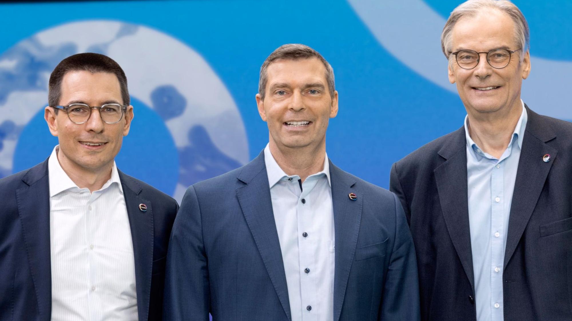 Covestros Finanzvorstand Christian Baier mit Vorstandschef Markus Steilemann und Aufsichtsratschef Richard Pott.