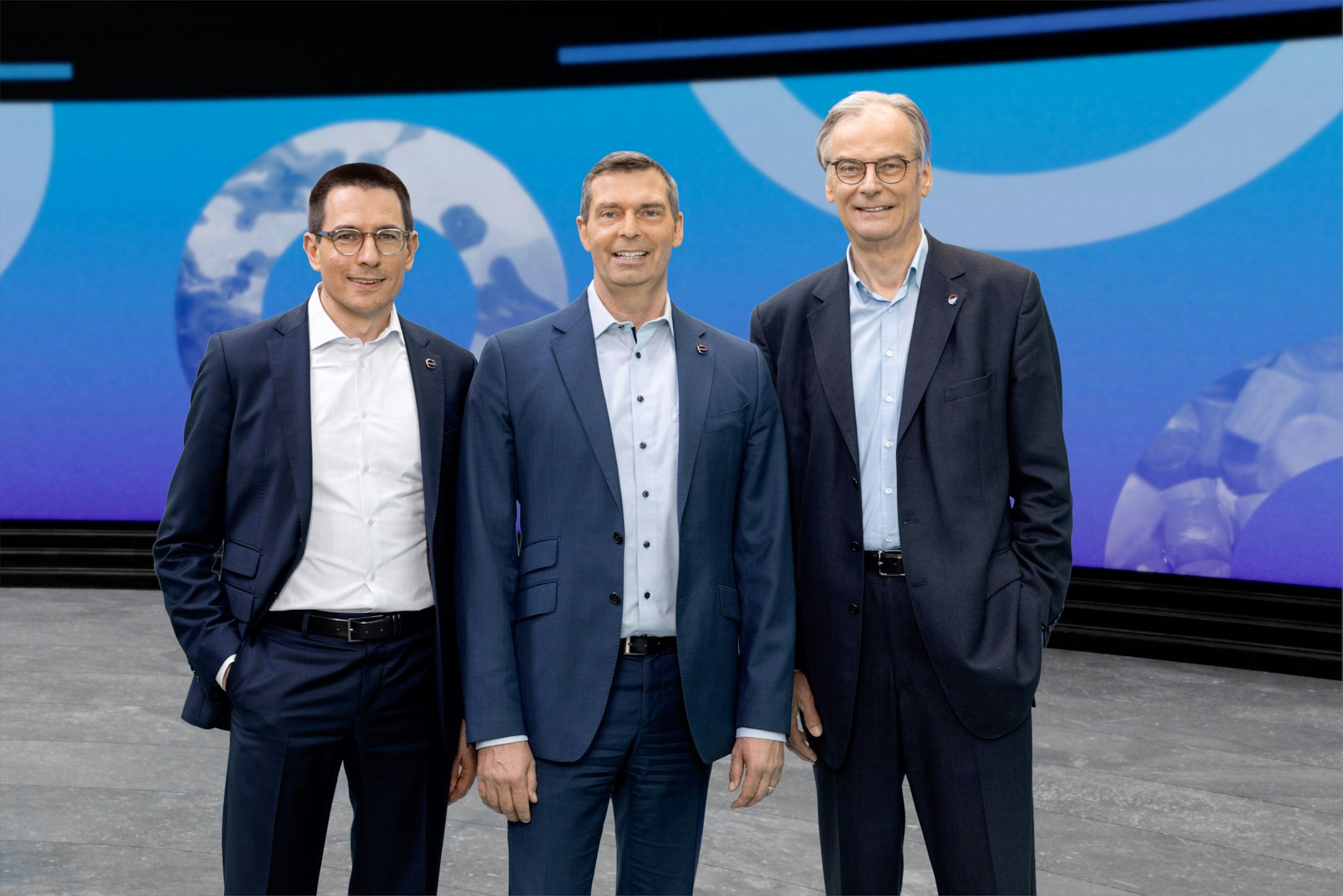 Leiten die Bayer-Ausgründung Covestro: Finanzvorstand Christian Baier (.v.l.), Markus Steilemann und Aufsichtsratschef Richard Pott.