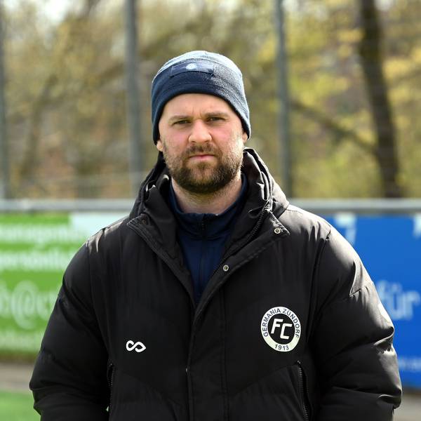 30.03.2025,Fussball-Bergfried Leverkusen-FC Zündorf
TR: Daniel Werken (Zündorf)
Foto: Uli Herhaus