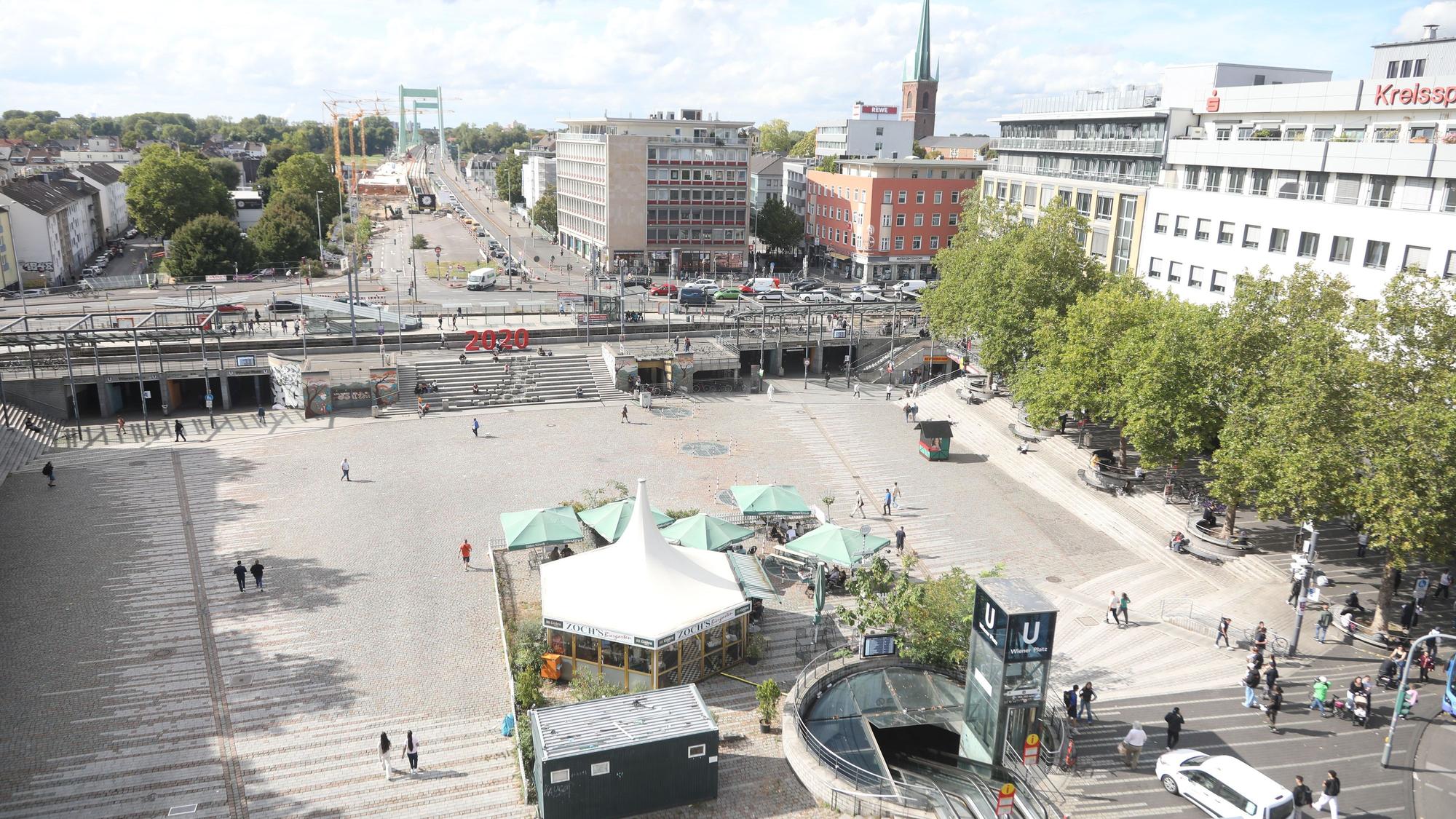 Wie erleben die Menschen den Wiener Platz, die dort täglich arbeiten oder wohnen?