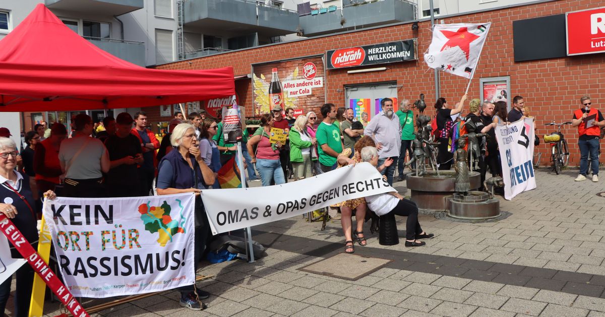 Hürth: 60 Demonstrierende setzen Zeichen gegen Rechts
