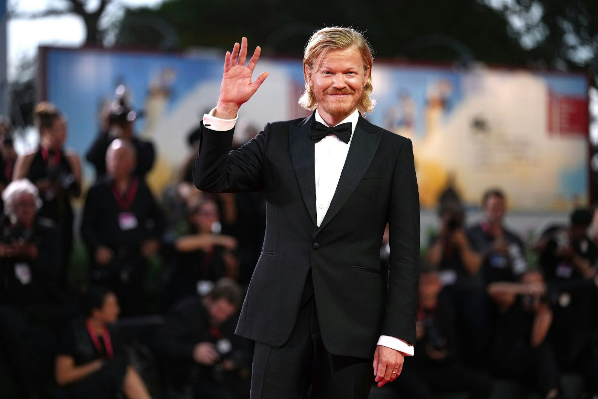 Jesse Plemons ist in «Bugonia» als garstiger Verschwörungsideologe zu sehen.