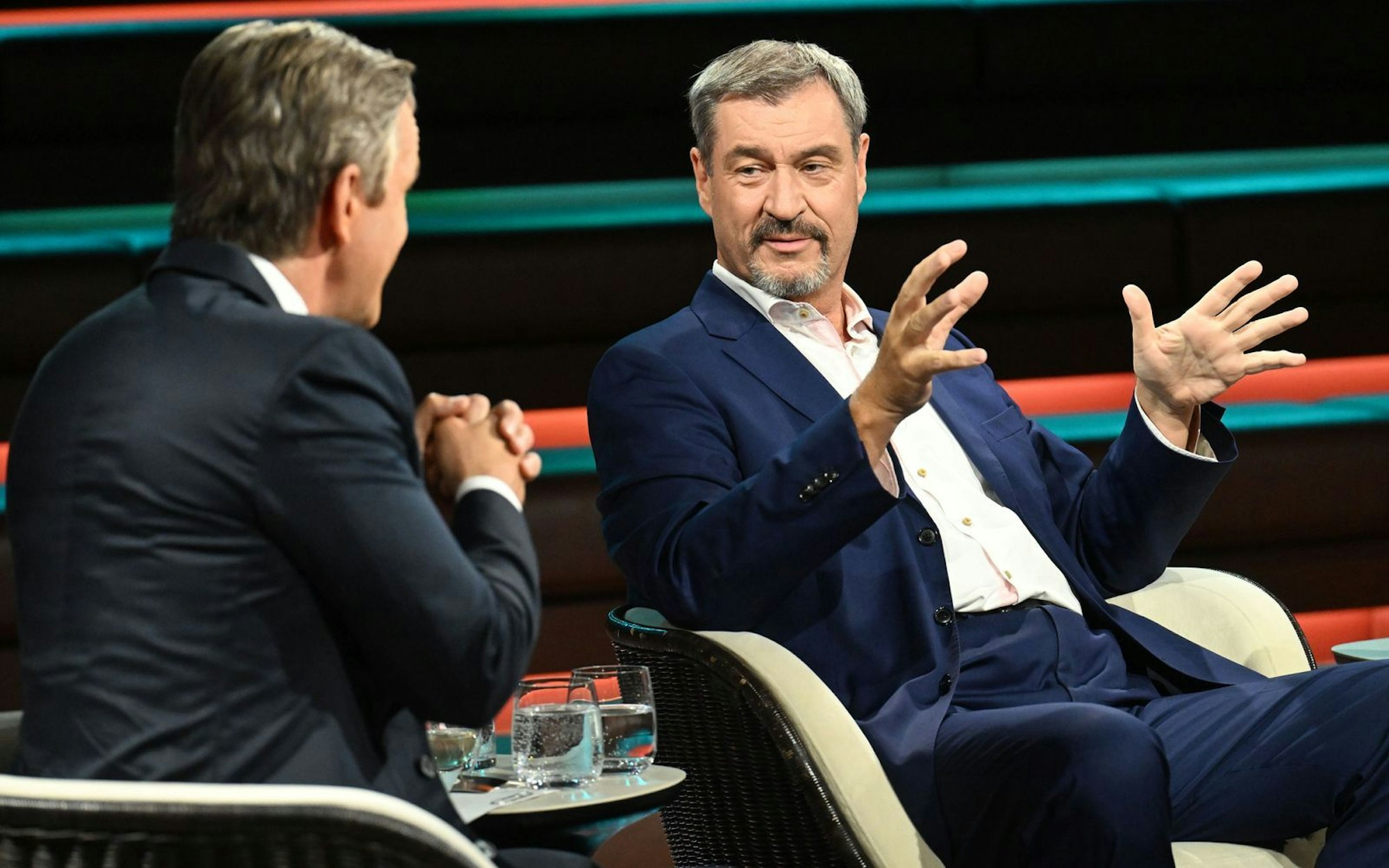 Markus Söder sagte bei „Markus Lanz“: „Wir werden mit dem Sportverein alleine nicht unser Land verteidigen.“ (Bild: ZDF / Cornelia Lehmann)