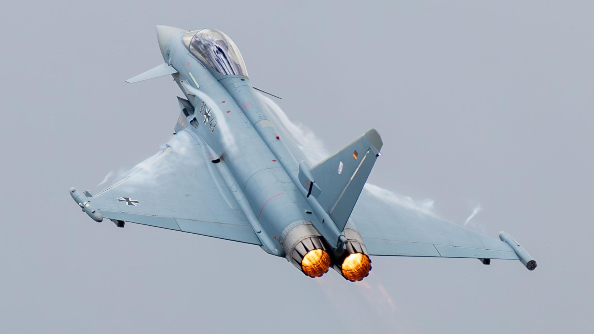 In der zweiten Septemberwoche kommt es zu verstärkten Flugaktivitäten in Nörvenich und Umgebung.