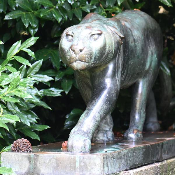 Die Bronzeplastik „Panther“ von Fritz Behn wurde vergangene Woche aus dem Südpark in Köln-Marienburg gestohlen.