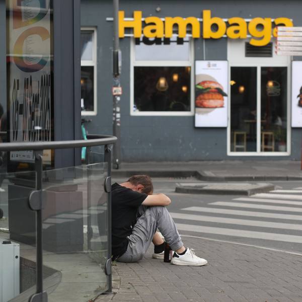 29.08.2025, Köln: Rund um den Neumarkt - ein Ortsbesuch in der Innenstadt. Zahlreichen Drogenabhängigen prägen das Bild des Stadtteils. Die Polizei ist im Dauereinsatz. Foto: Arton Krasniqi
Personen müssen unkentlich gemacht werden!!!!