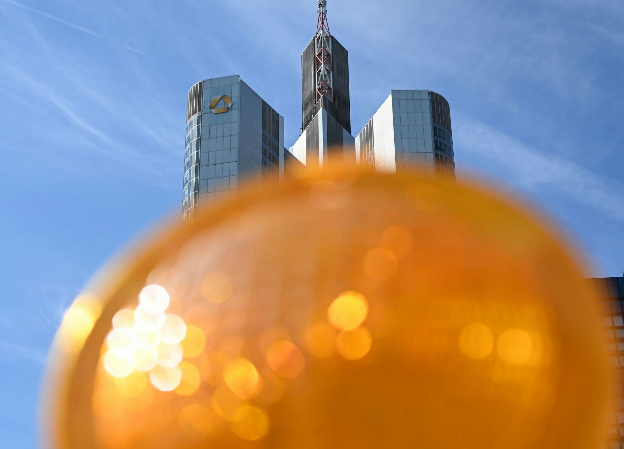Die Unicredit hält inzwischen gut 26 Prozent der Aktien von Deutschlands zweitgrößter Privatbank. (Archivbild)