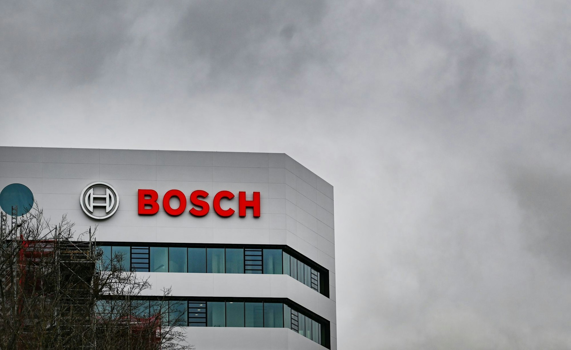 Bosch-Firmenzentrale bei Stuttgart – auch der Weltmarktführer spürt den Druck der Transformation. (Archivbild)
