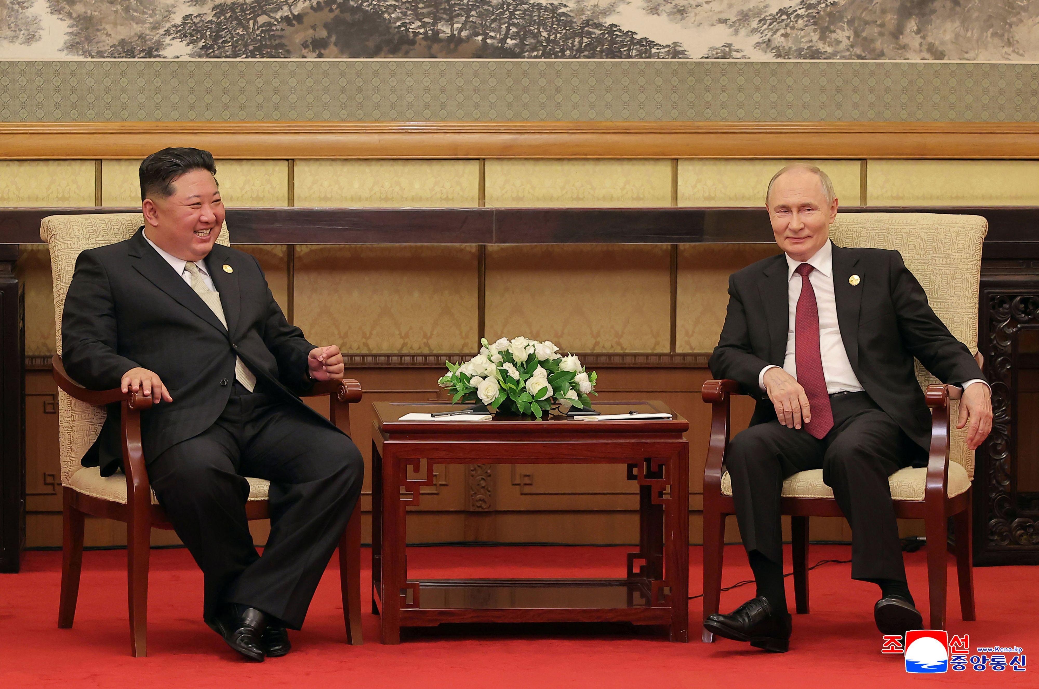 Nach Treffen mit Putin – Team von Kim Jong-un entfernt DNA-Spuren ...