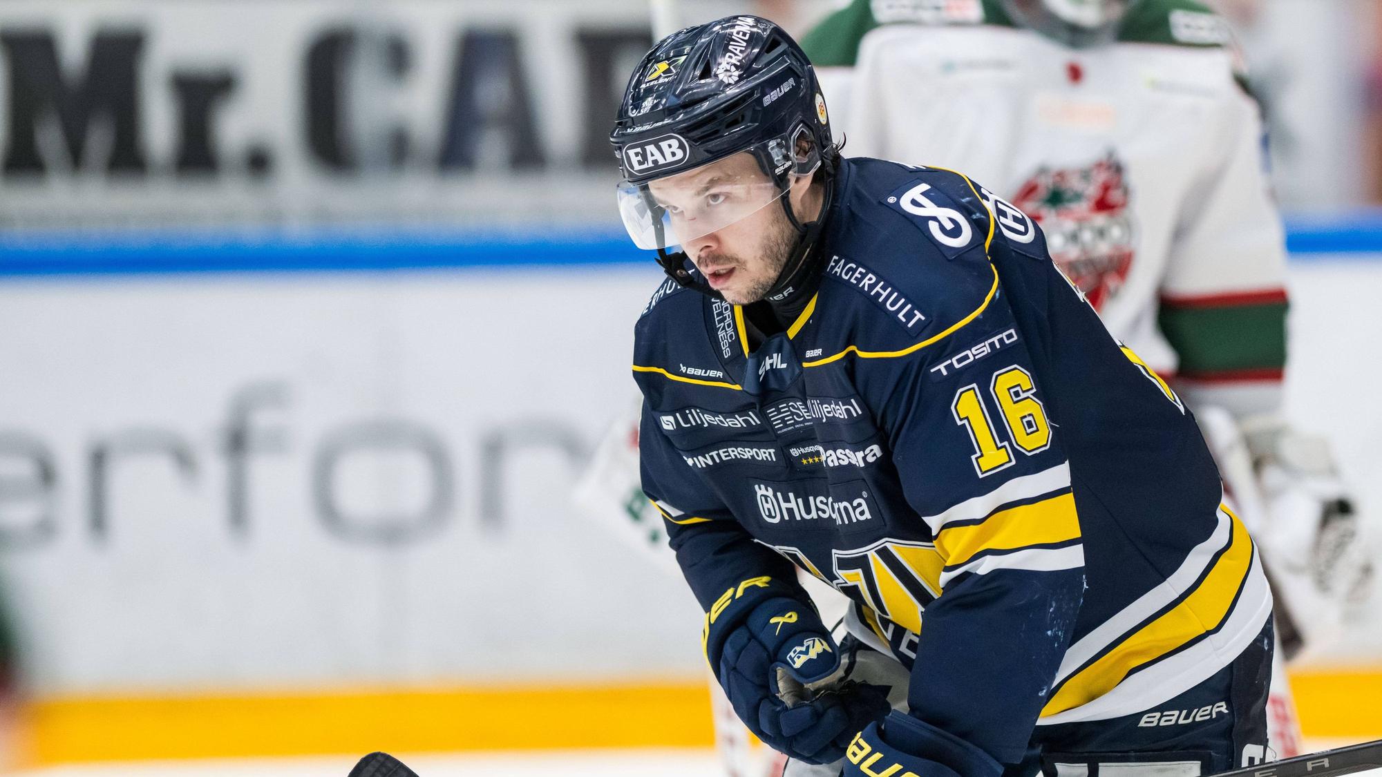 Tanner Kero im Trikot von HV71