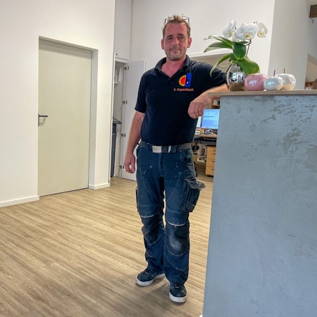 Stephan Erpenbach tritt für die AfD in Leverkusen als Oberbürgermeisterkandidat an.