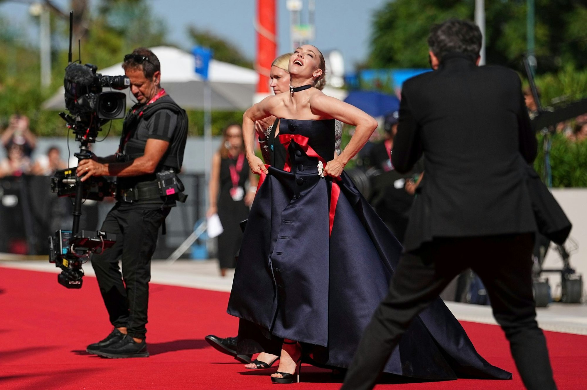 Amanda Seyfried, Hauptdarstellerin von «The Testament of Ann Lee», auf dem roten Teppich vor der Premiere am 1. September. (Archivbild)