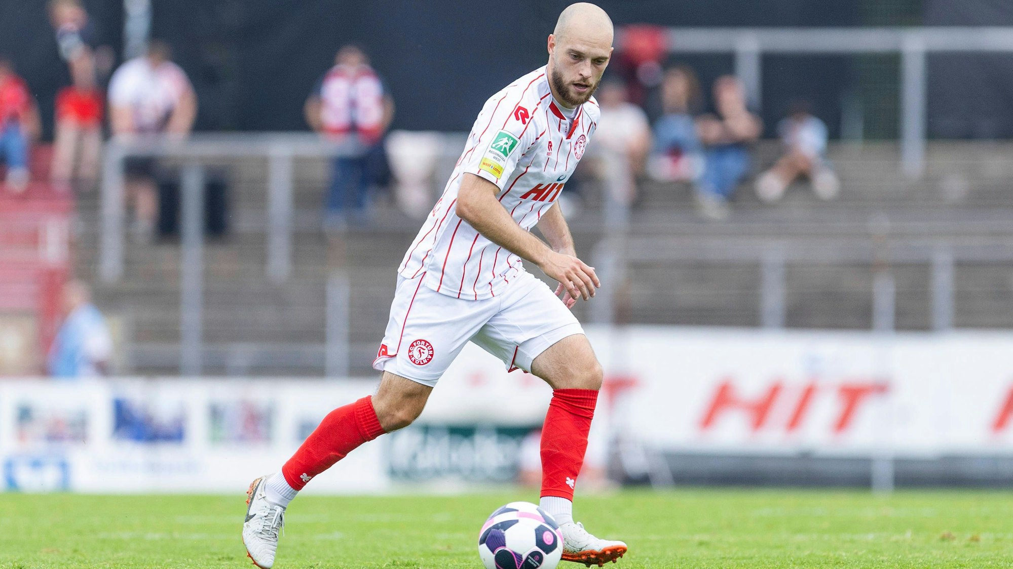 Fortuna Köln gewinnt gegen den Bonner SC, sorgt sich aber um Adrian Stanilewicz.