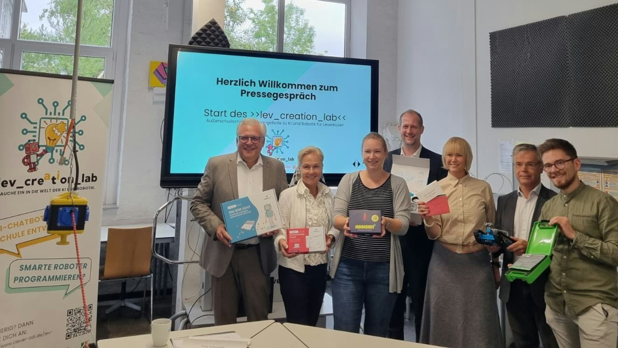 Das „Lev_creation_lab“ soll Jugendliche dazu animieren, über den „digitalen Tellerrand“ hinauszuschauen.