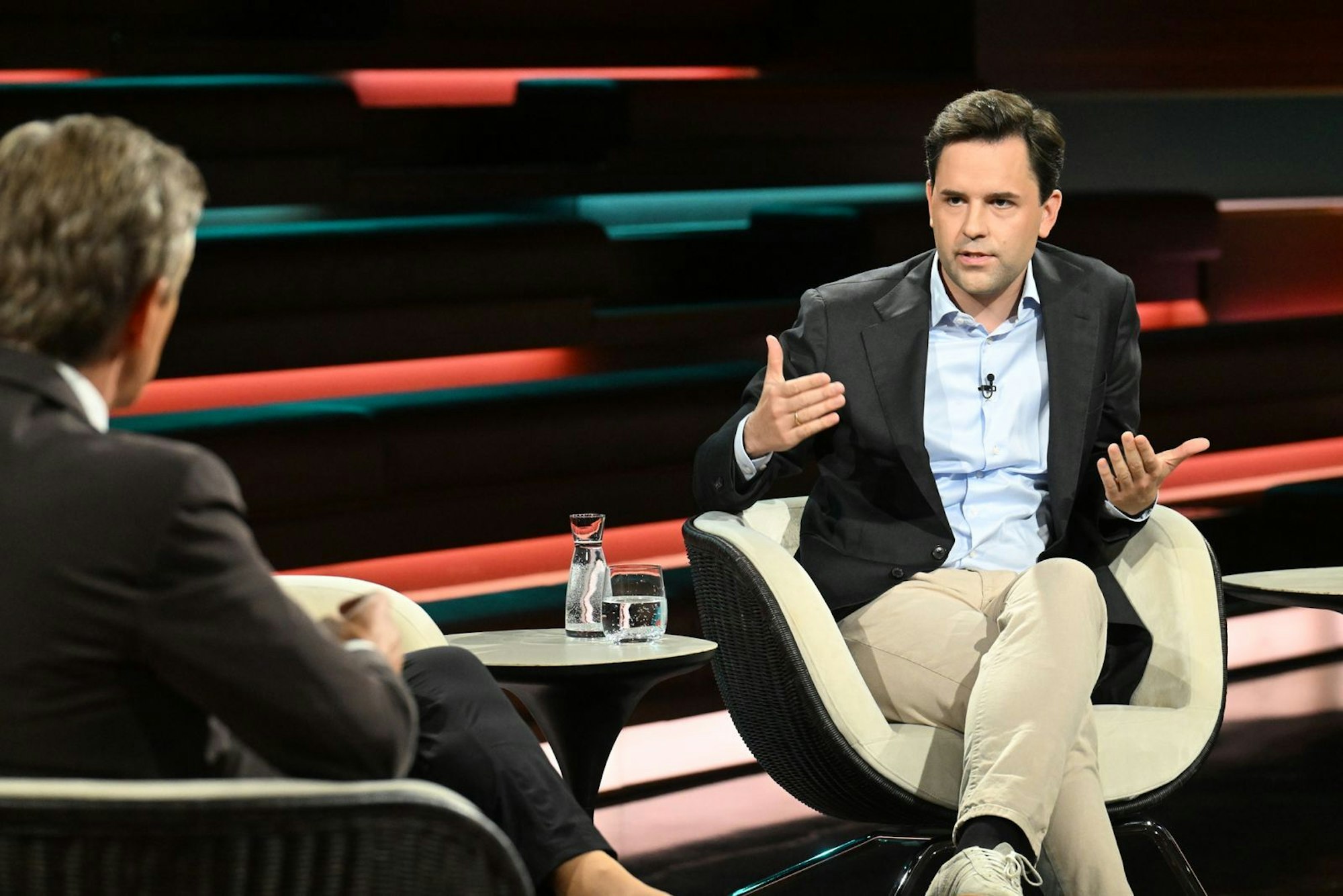 JU-Chef Johannes Winkel warnte bei „Markus Lanz“ vor einem Demografieproblem, das bald auch zum Demokratieproblem werden könnte. (Bild: ZDF / Cornelia Lehmann)