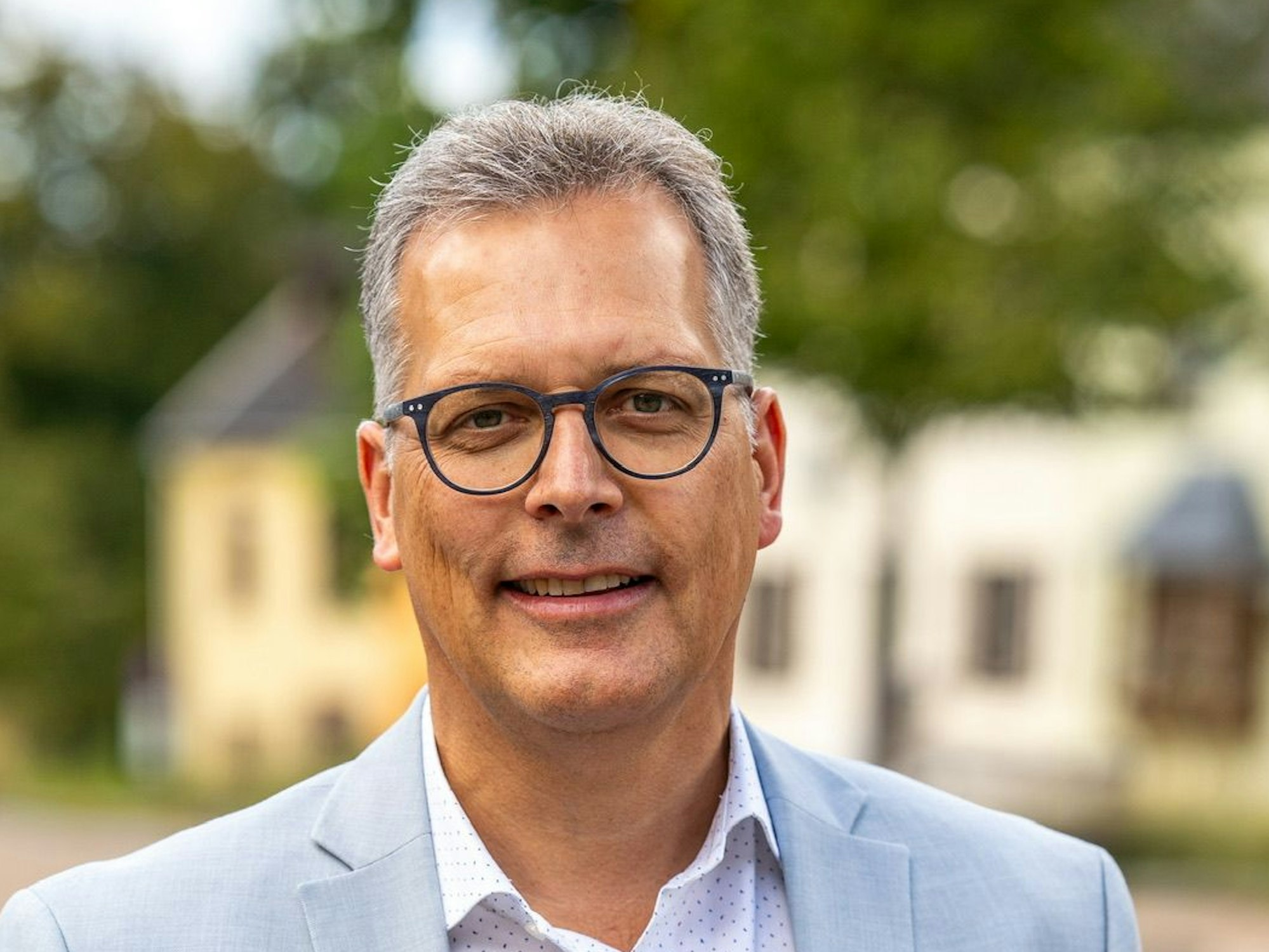 Das Bild zeigt Ulf Hürtgen im Portrait.