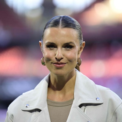 Laura Wontorra begleitet am Sonntagabend das Länderspiel in Köln für RTL.