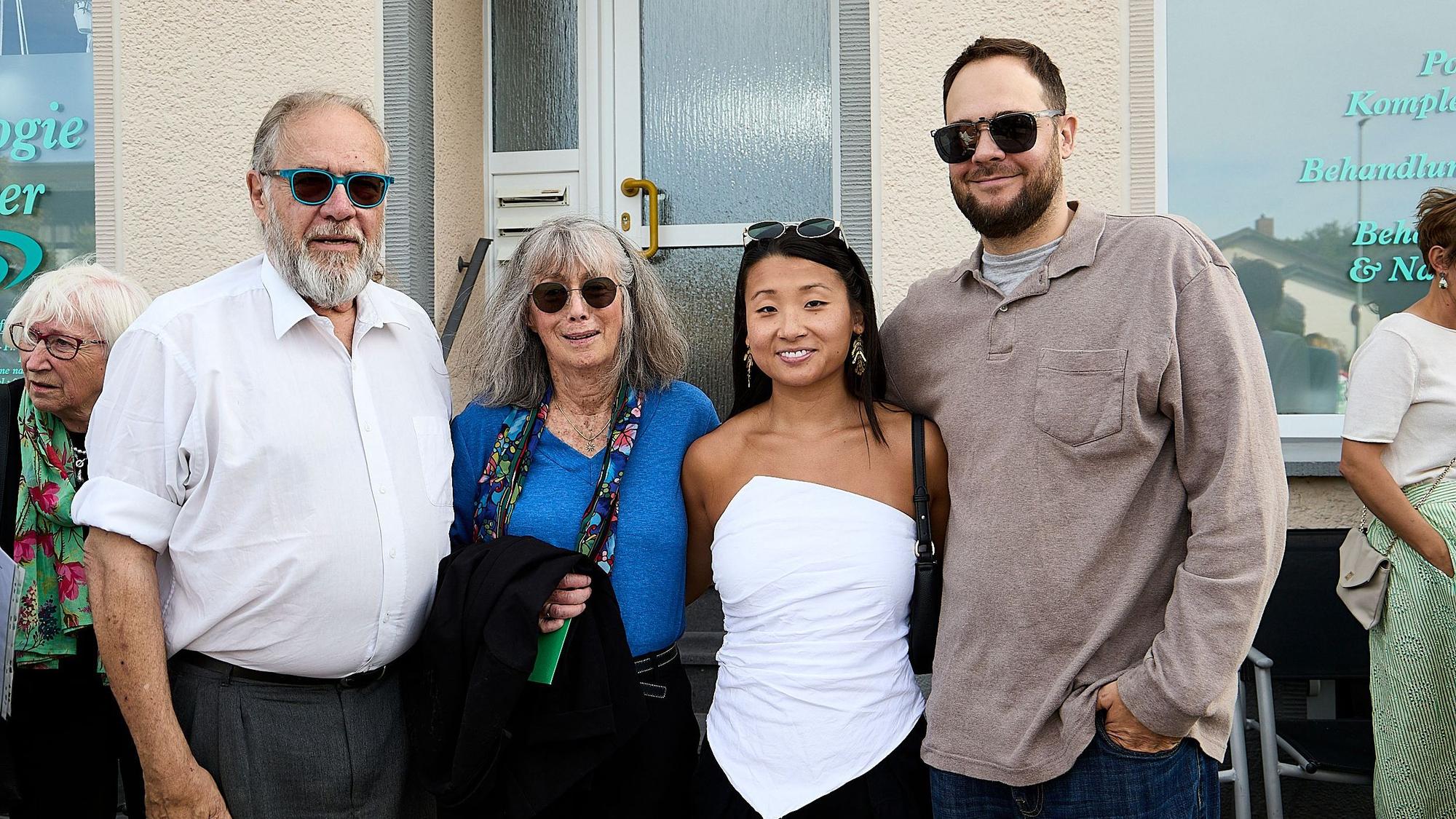 Jim Vacca, Jacqueline Schwarz, Emma und Daniel Vacca (v.l.)