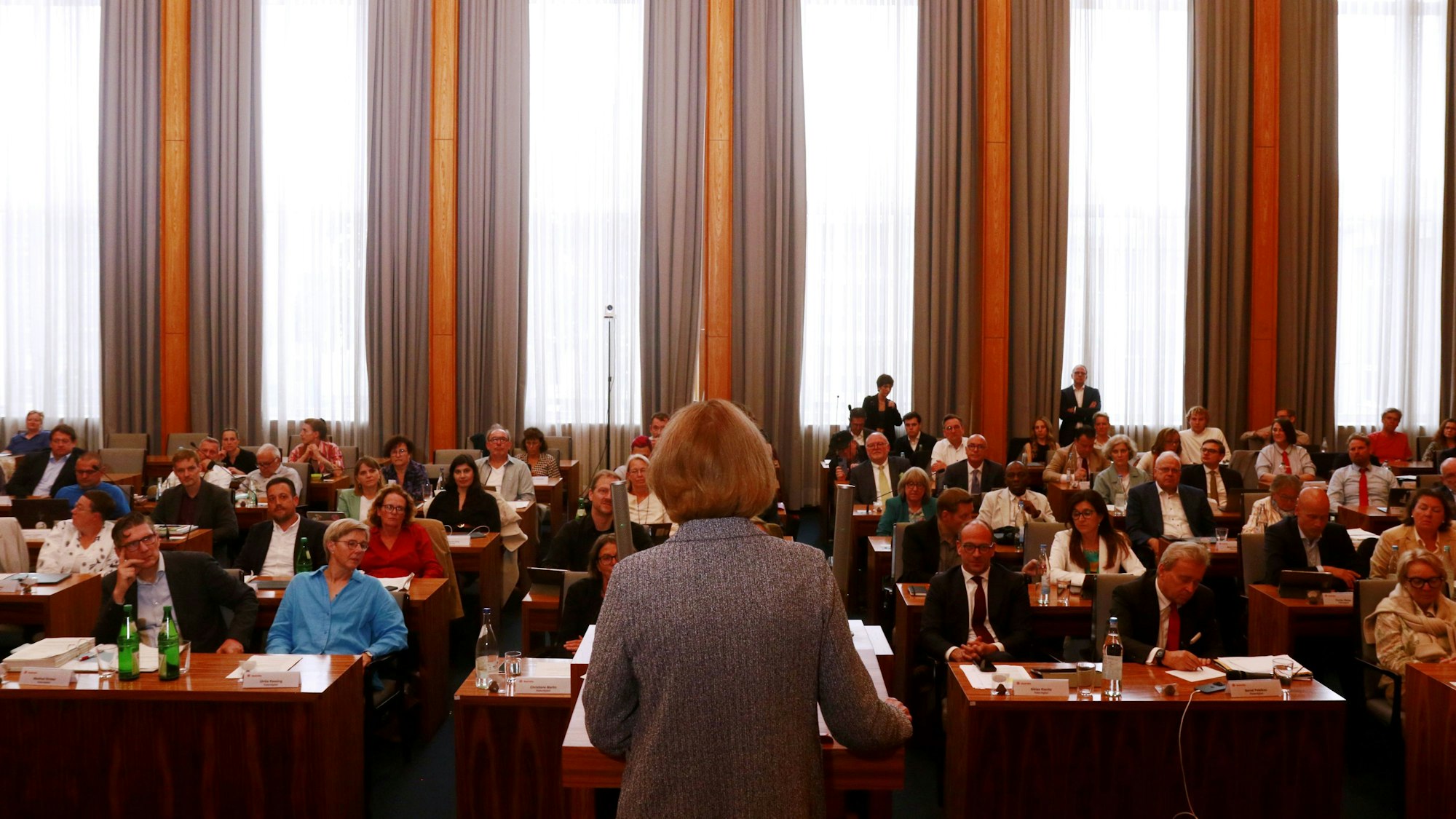 Henriette Reker hält ihre letzte Ratssitzung vor der Kommunalwahl.