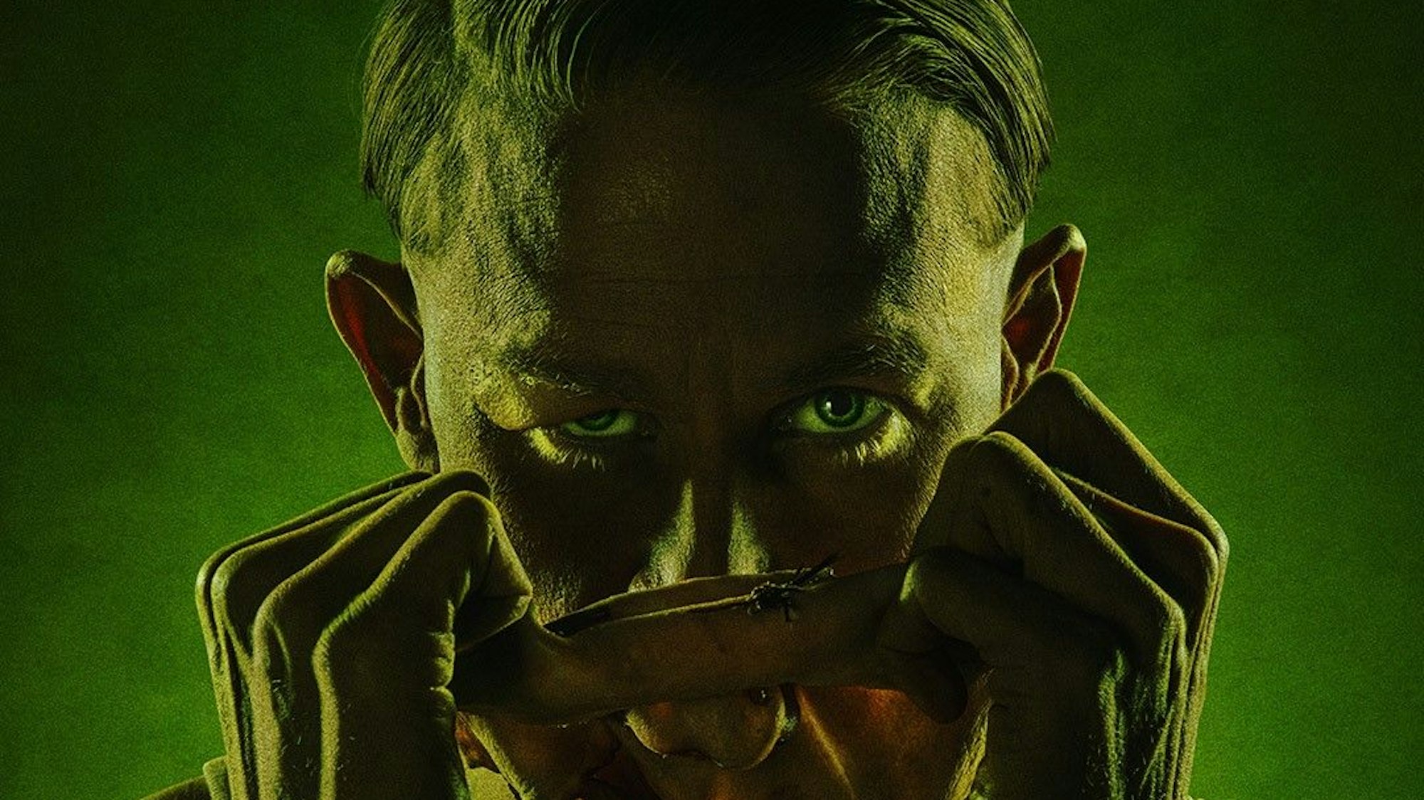 Charlie Hunnam als Ed Gein