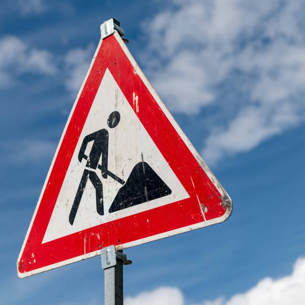 Die Kreisstraße 7 (Oberlandscheid) wird am Donnerstag, 17. September, ab 5 Uhr bis etwa 9 Uhr auf dem Abschnitt hinter der Abzweigung zu den Häusern Oberlandscheid 11 bis 21 bis zur Zufahrt zur Kita Sträßchen komplett gesperrt.