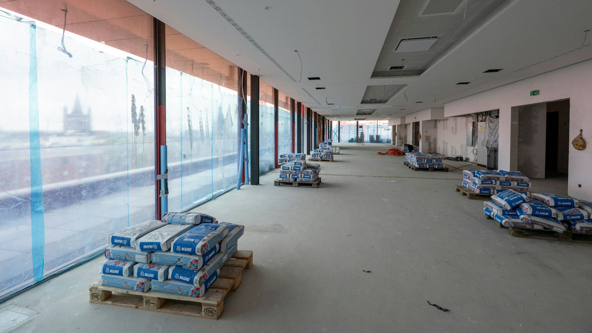 Im neuen Staffelgeschoss sind Tagungen und Geburtstage möglich.