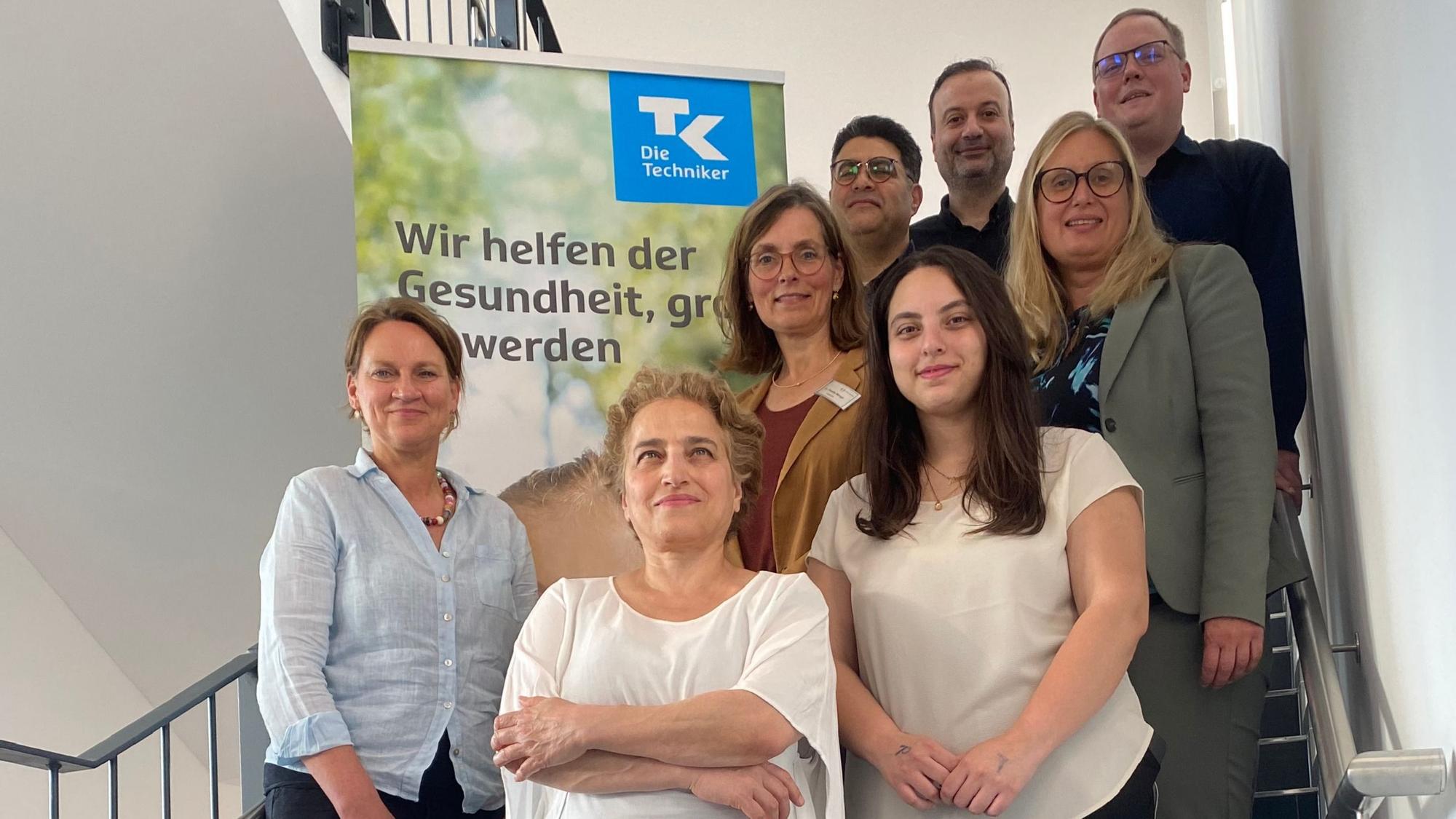 Fünf Frauen und drei Männer beginnen die ehrenamtliche Ausbildung zum Gesundheitslotsen