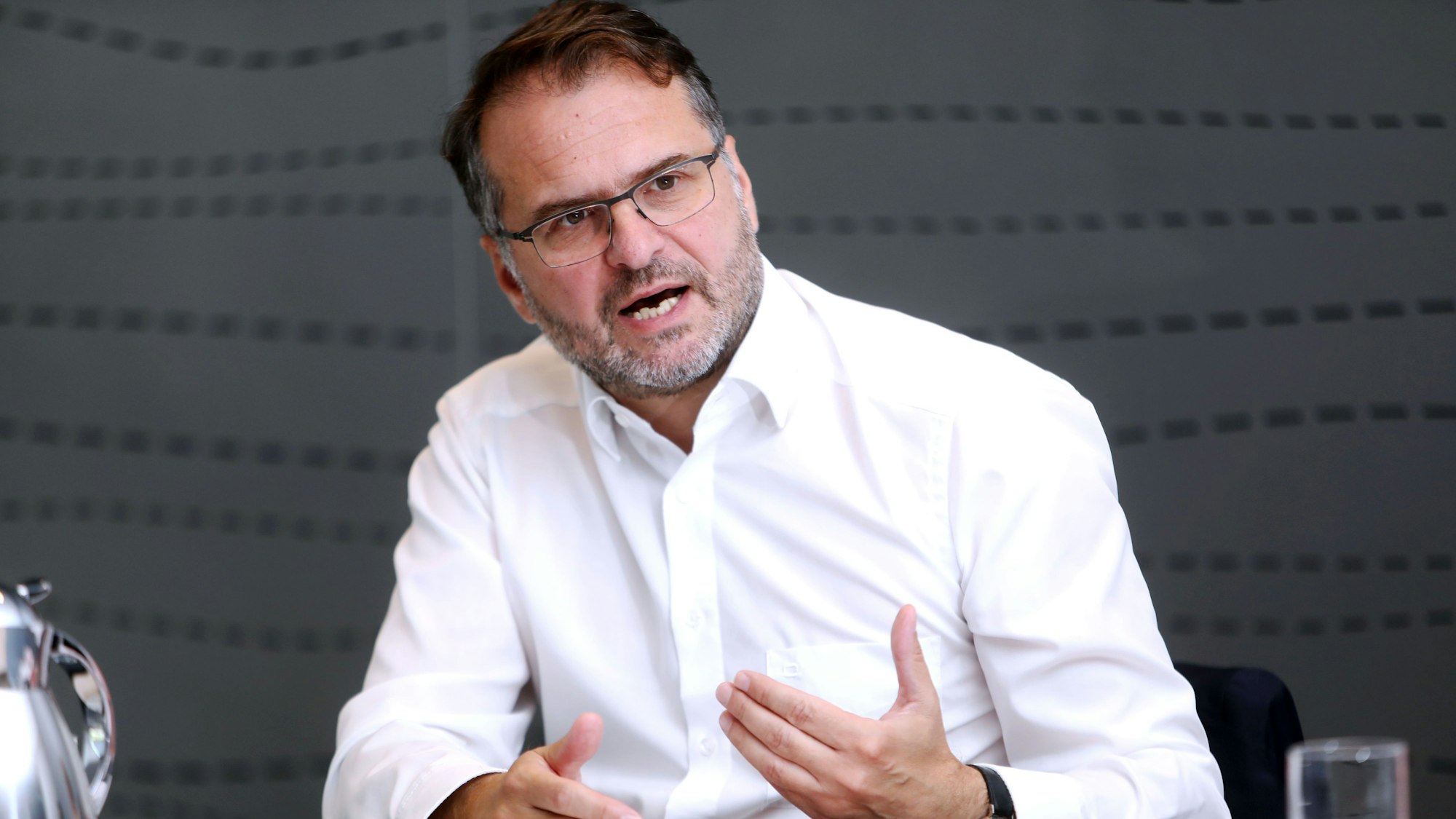 08.08.2025, Köln: Jahresbillanz: Andreas Feicht Geschäftsführer der Stadtwerke Köln GmbH (SWK). Foto: Arton Krasniqi