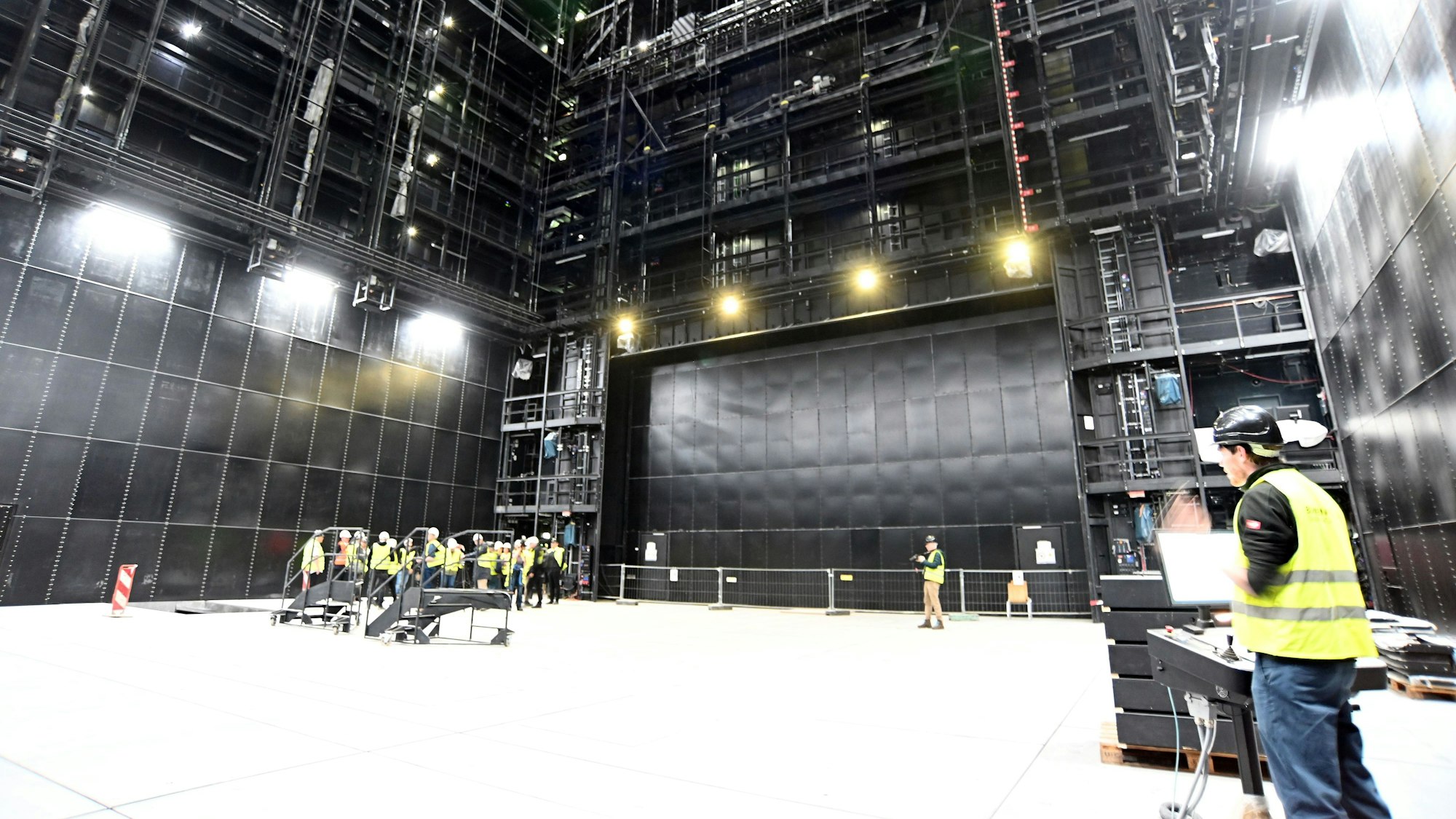 Blick in das Innere der Kölner Bühnen.