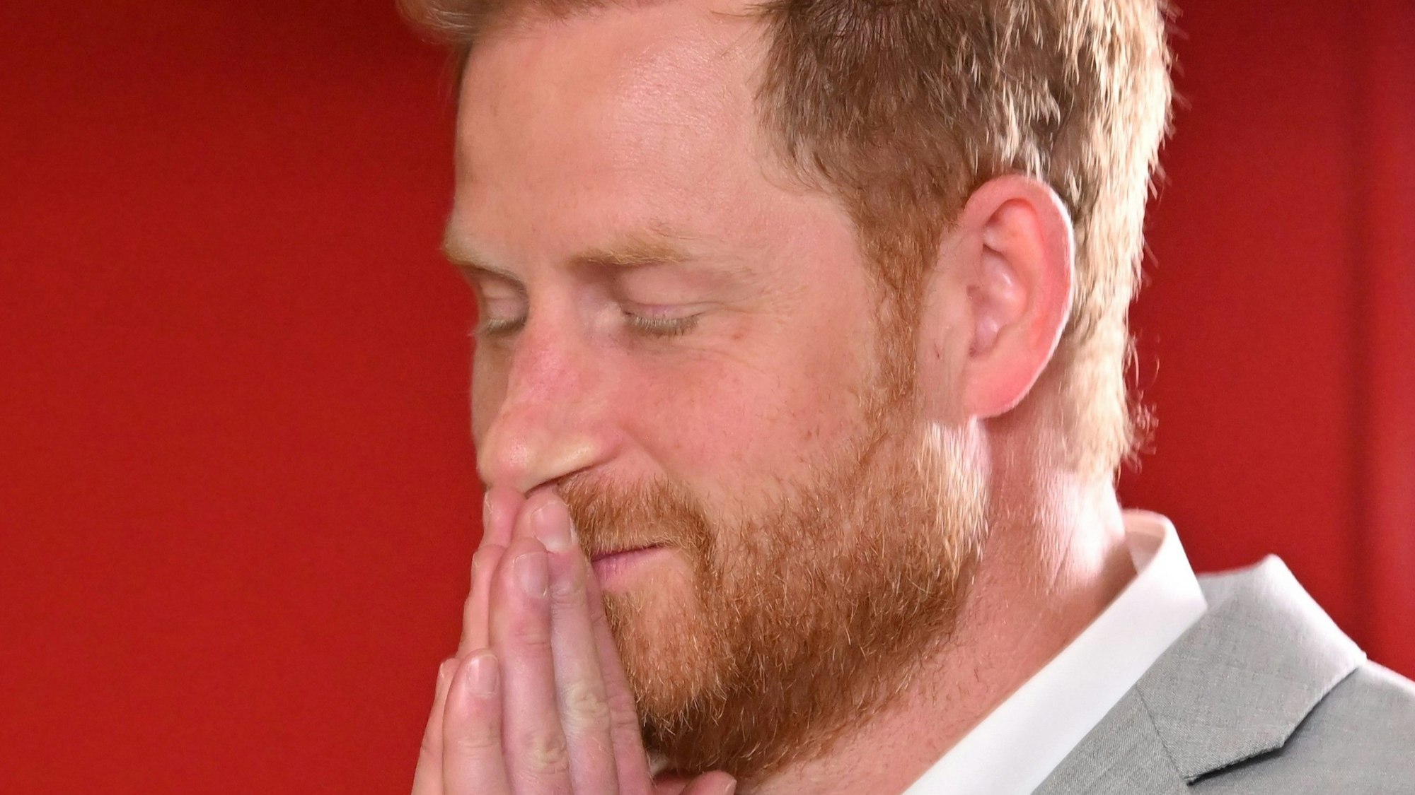 Prinz Harry bei seinem Besuch im Community Recording Studio in Nottingham.