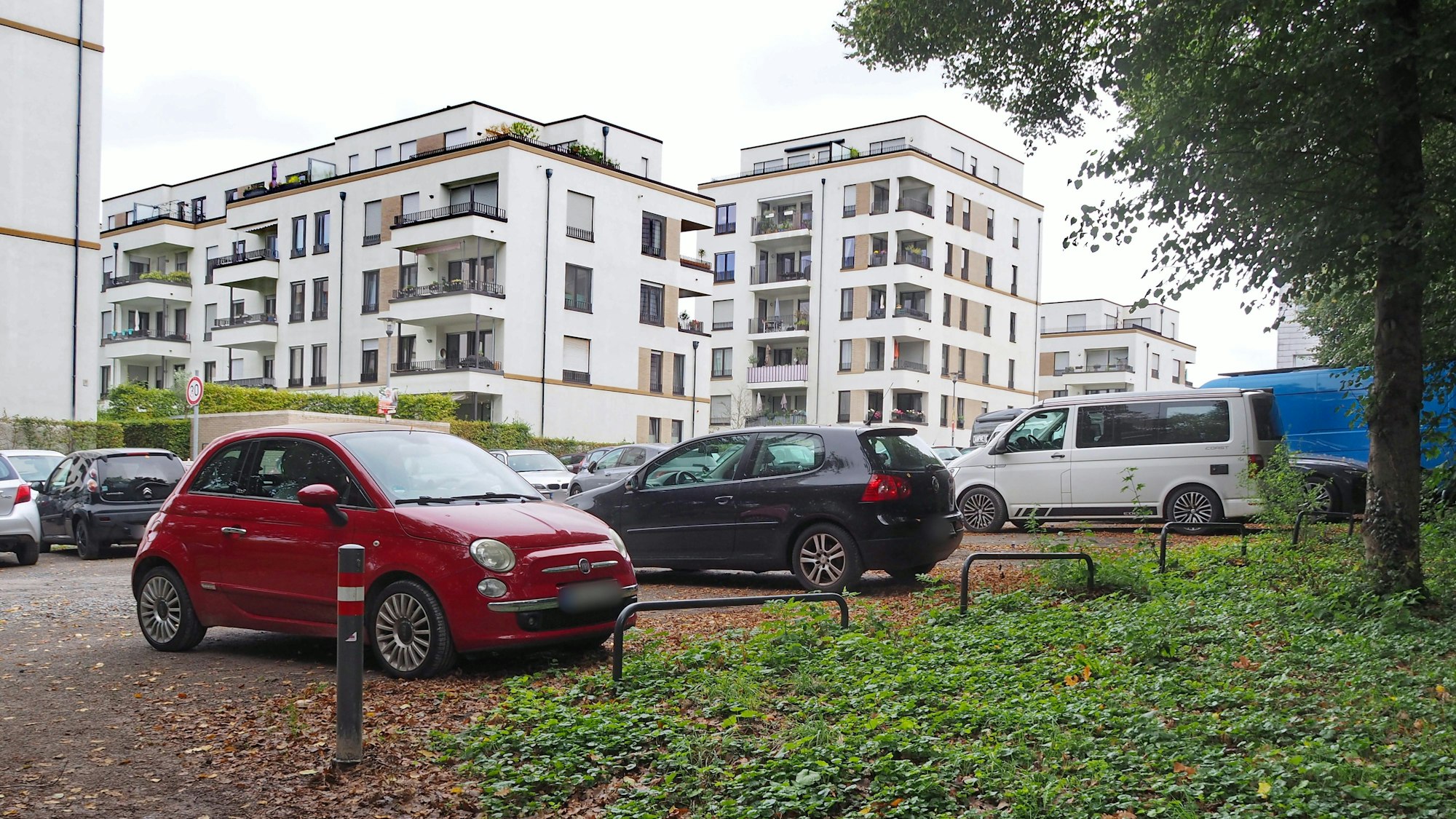 Den Parkplatz in der Sinziger Straße gegenüber der Reiterstaffel würden die SPD-Lokalpolitiker gerne nur für Kurzzeitparker vorbehalten.