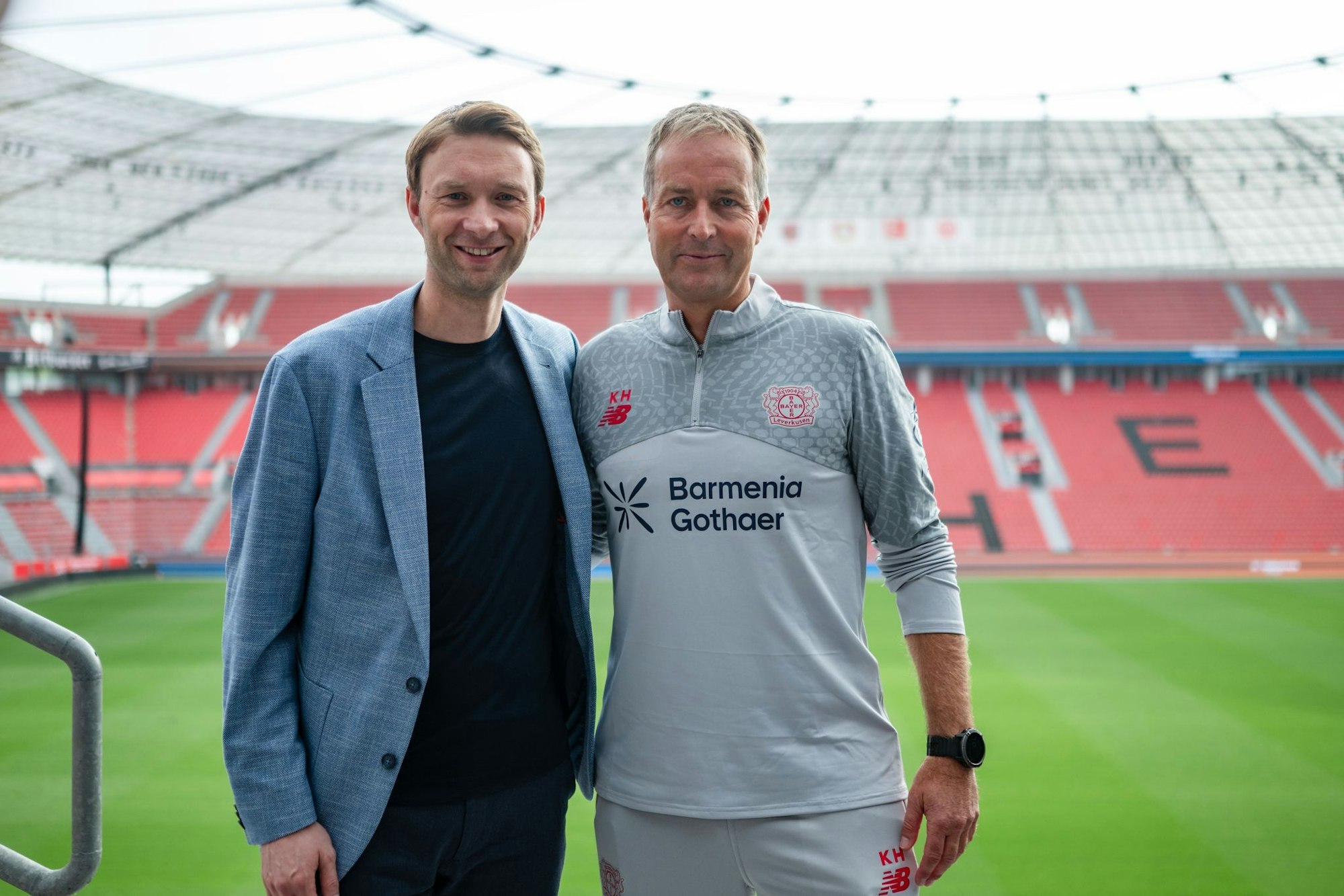 Kasper Hjulmand (r) und Simon Rolfes kennen sich schon länger.