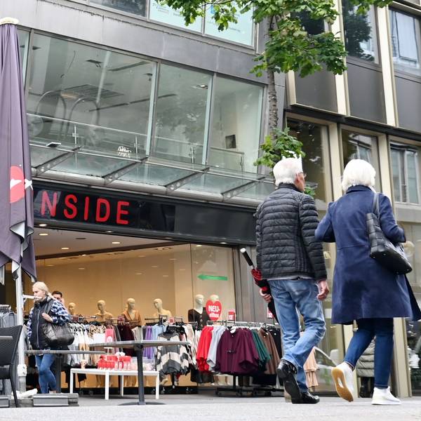 11.09.2025 Köln. Die Immobilie Schildergasse 85-87. Im Gebäude befand sich das Schuhgeschäft Deichmann bis der Händler Anfang 2025 an einen anderen Standort auf der Schildergasse umgezogen ist. Foto: Alexander Schwaiger