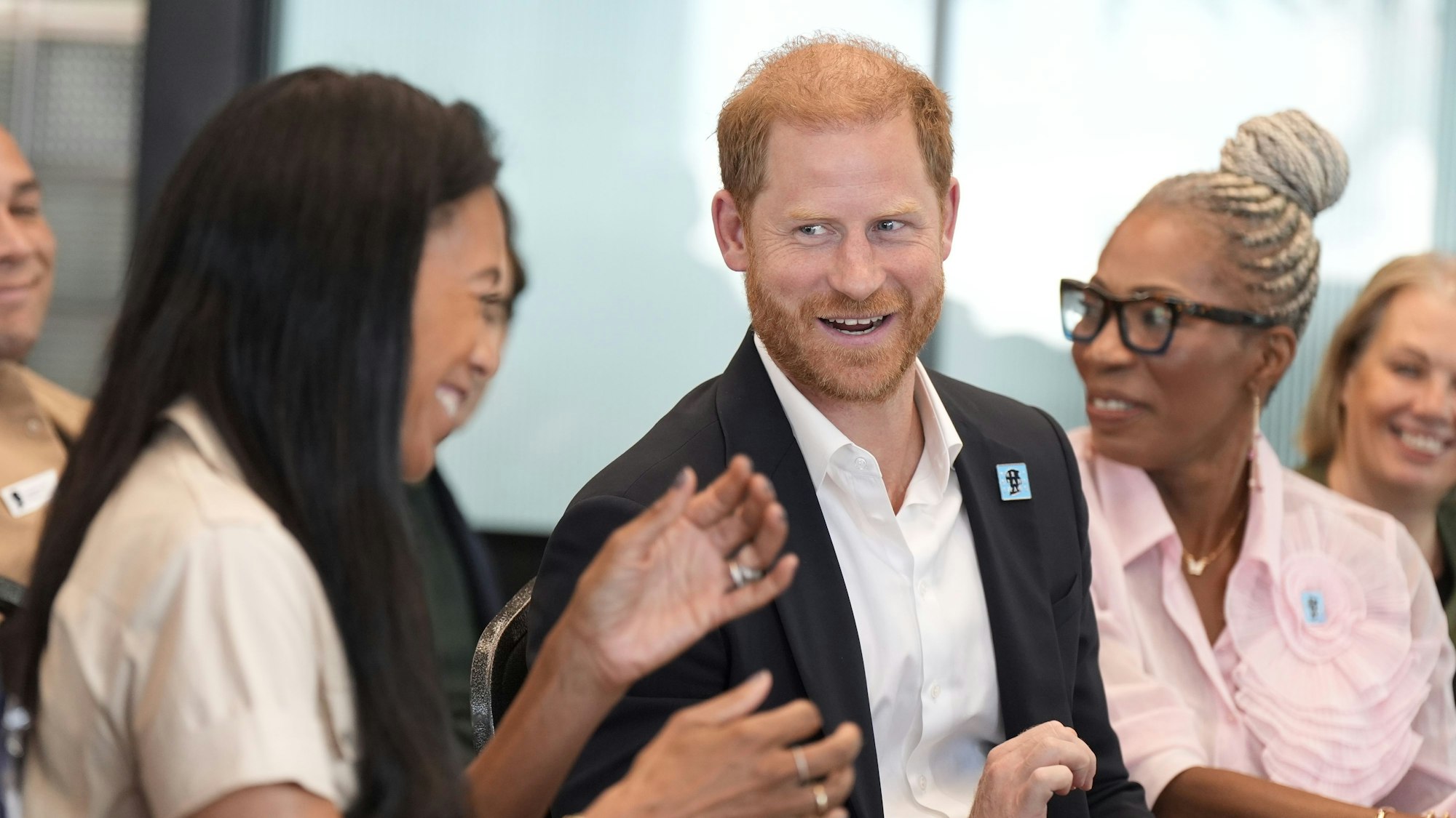 Prinz Harry bei einer Podiumsdiskussion des Diana Award in London.