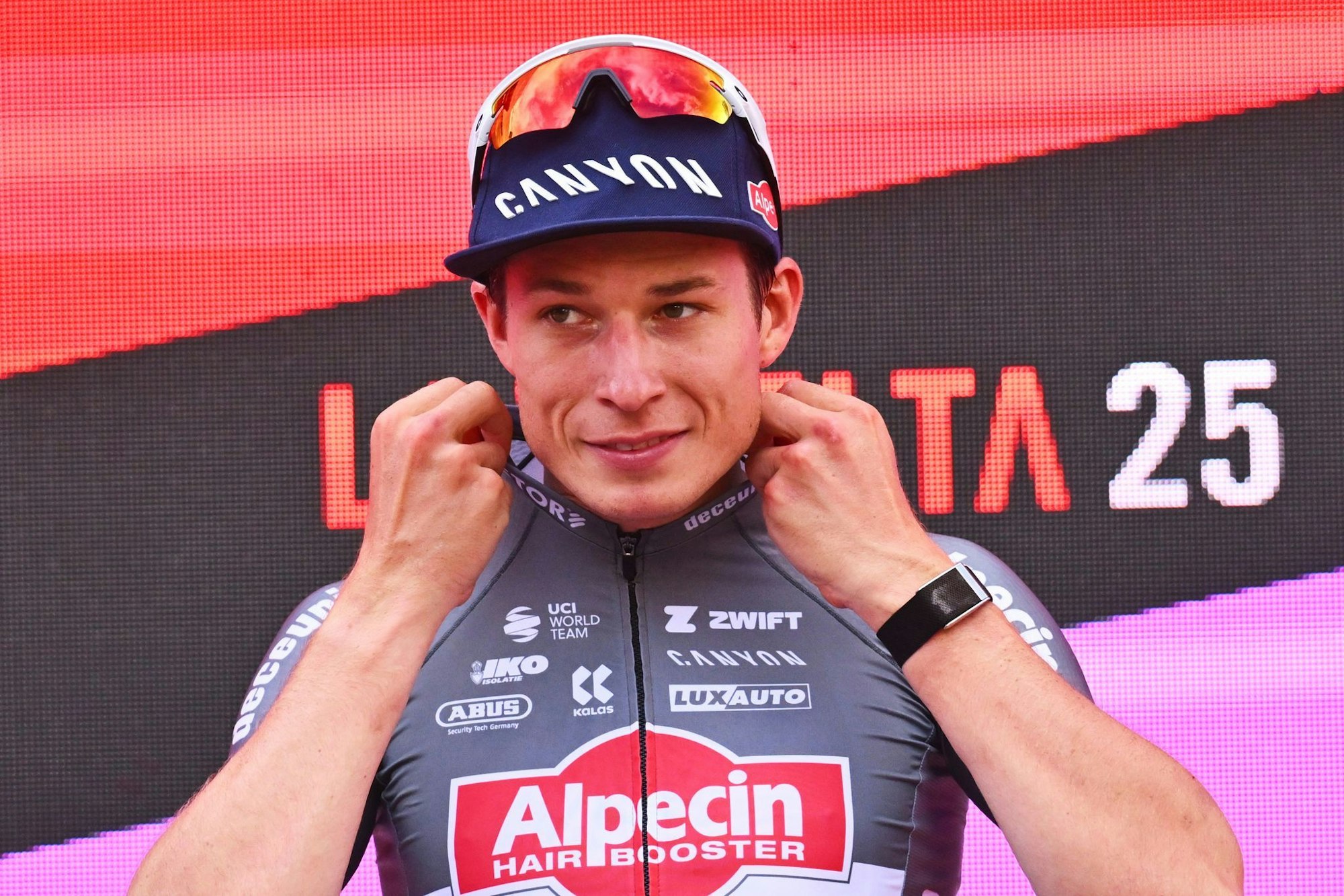 Dritter Tagessieg bei der 80. Vuelta: Der Belgier Jasper Philipsen.