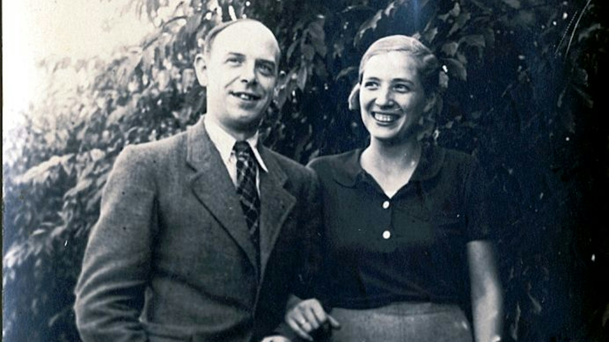 Die Foto-Postkarte, die Aenne Jansen ihrem Vater ins Nazi-Gefängnis geschickt hat.