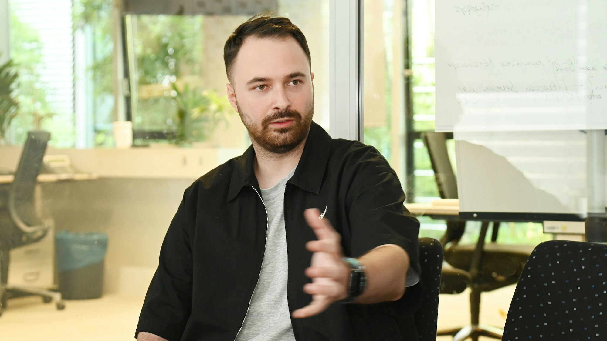 Der Kölner Sebastian Hafer erzählt seine Geschichte.