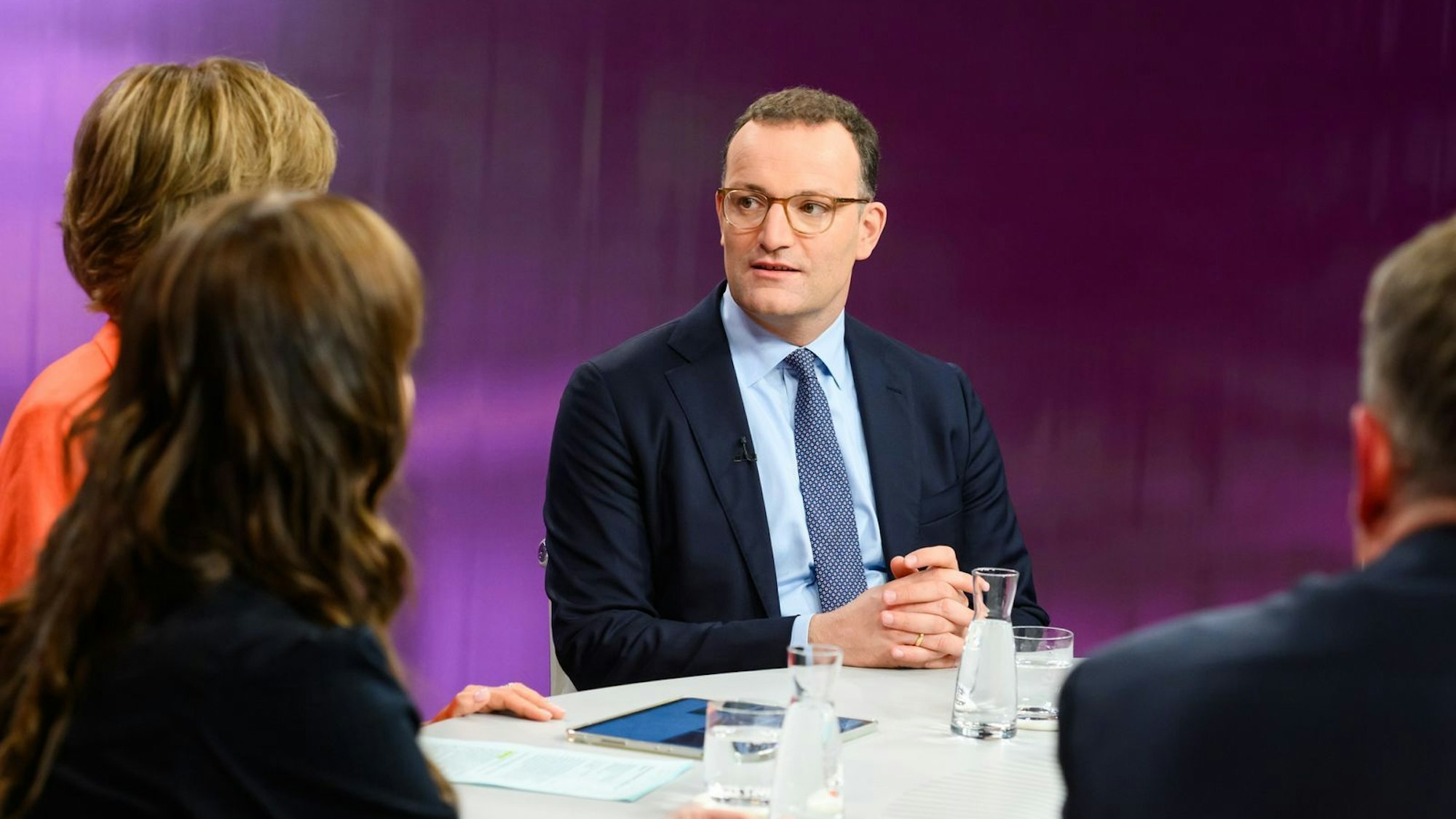 Jens Spahn betonte: „Jetzt ist nicht die Zeit, die Steuern zu erhöhen.“ (Bild: ZDF / Jule Roehr)