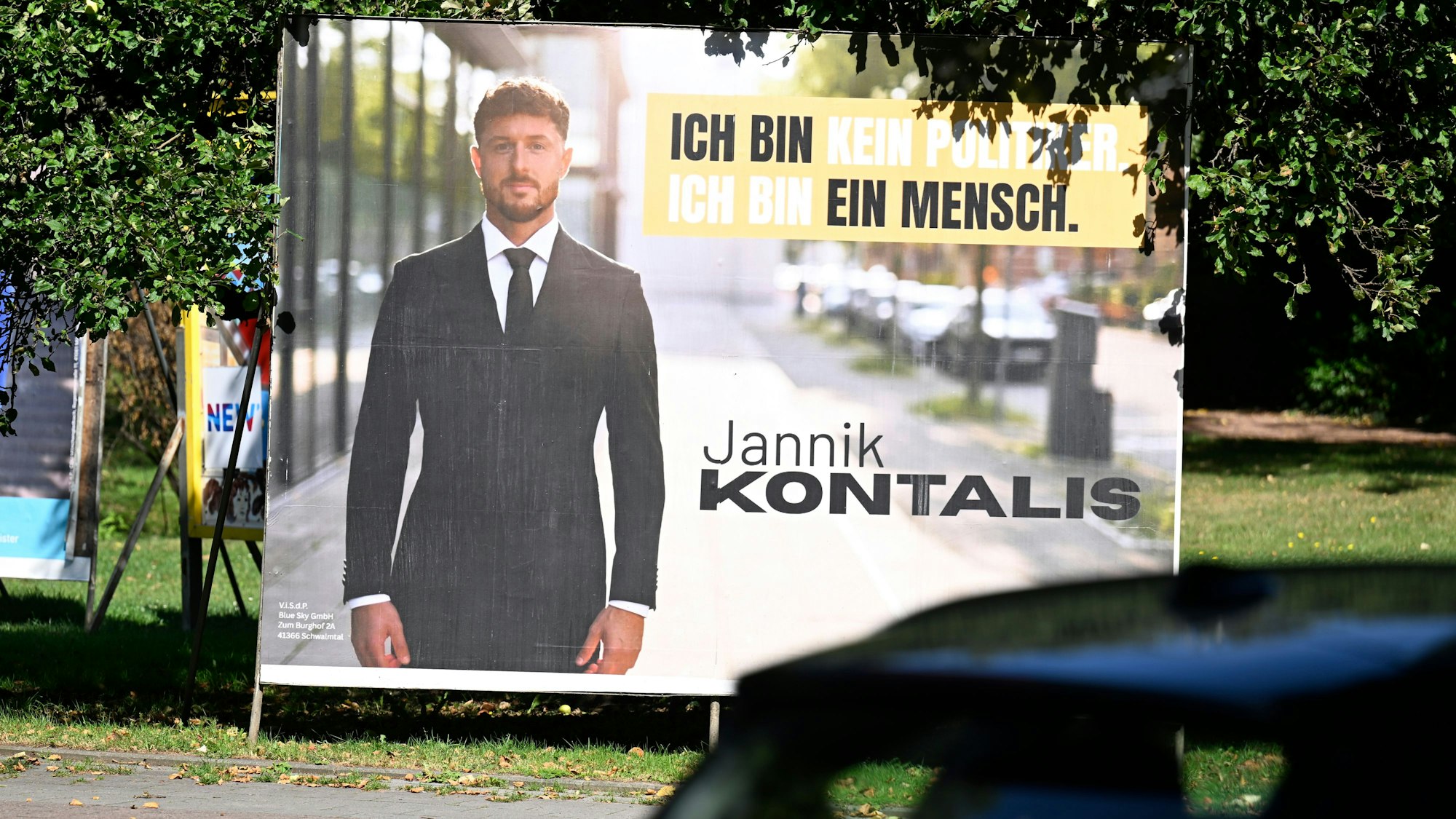 Reality-Star und Influencer Jannik Kontalis kandidiert überraschend für das Amt des Oberbürgermeisters von Mönchengladbach.