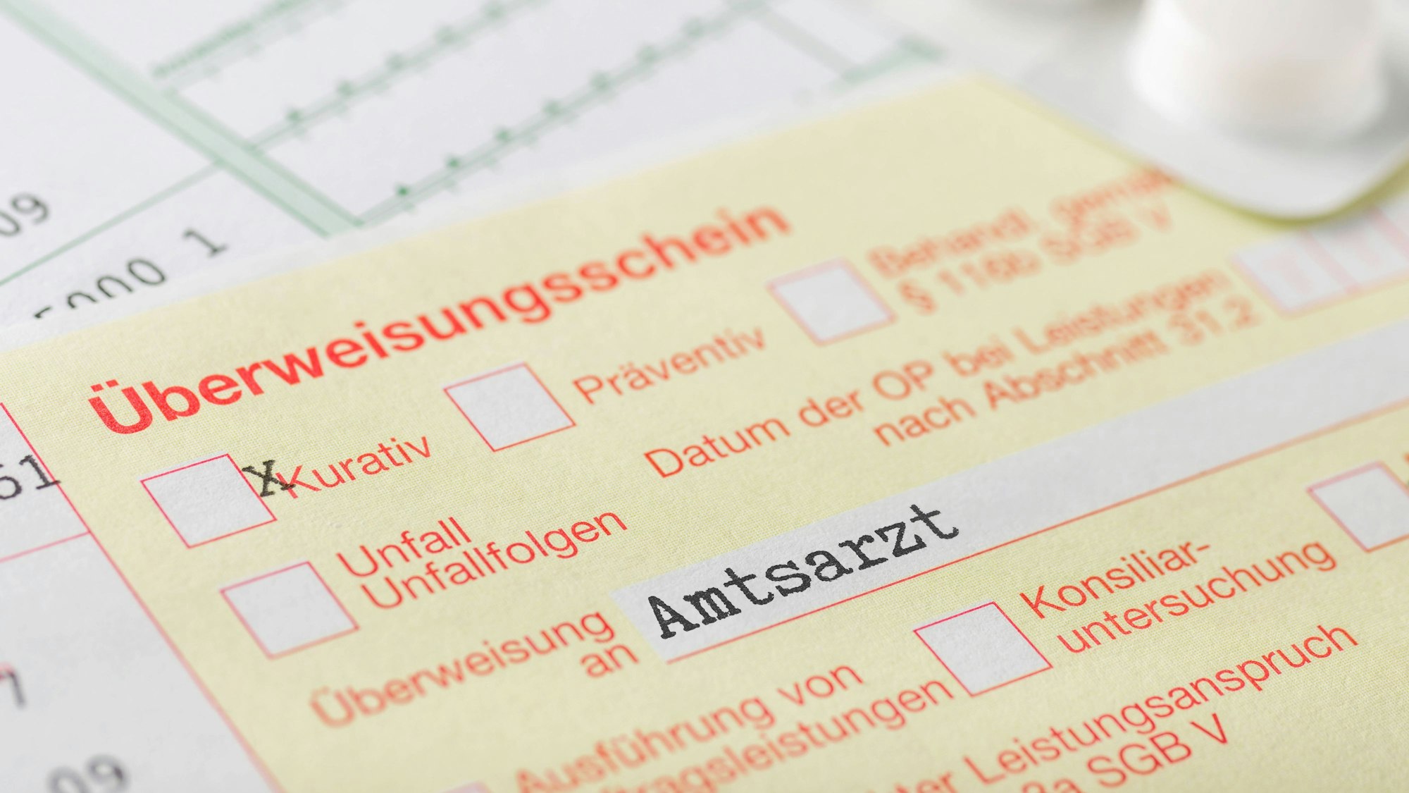 Ärztliche Überweisung zu einem Amtsarzt