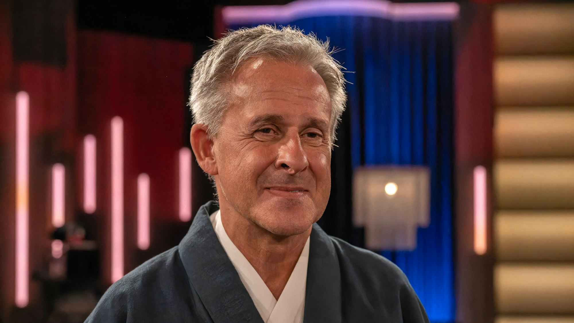 KölnerTreff aus Köln am 06. Juni 2025. Im Bild Pierre Littbarski, Fußballweltmeister 1990 und Japanverrückter. Köln Nordrhein-Westfalen Deutschland *** KölnerTreff from Cologne on June 06, 2025 In the picture Pierre Littbarski, soccer world champion 1990 and Japan maniac Cologne North Rhine-Westphalia Germany