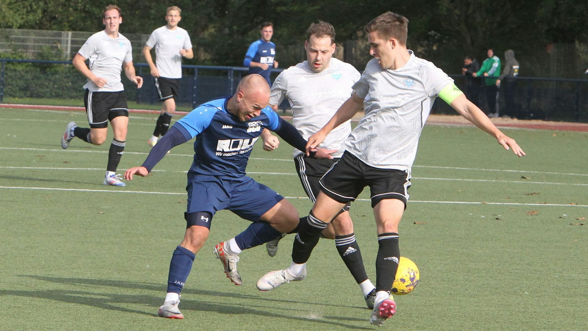 Justus Heinen (rechts)