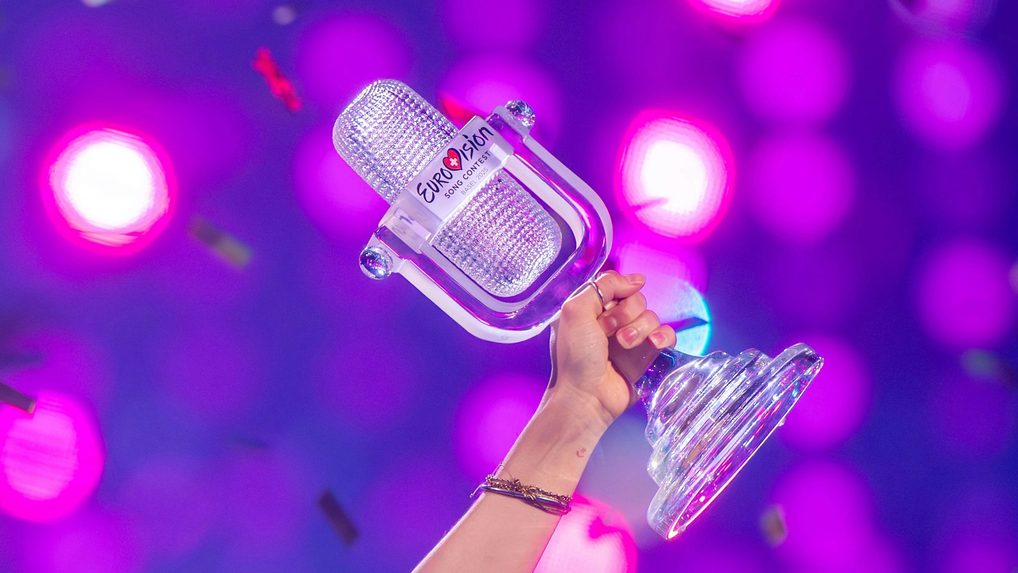 Die Trophäe des ESC.