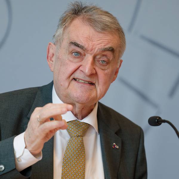 „Die Karten der Luftbildauswertung zeigen, dass das Erbe des Krieges vielerorts noch unsichtbar unter unseren Füßen schlummert“, sagte NRW-Innenminister Herbert Reul unserer Zeitung.